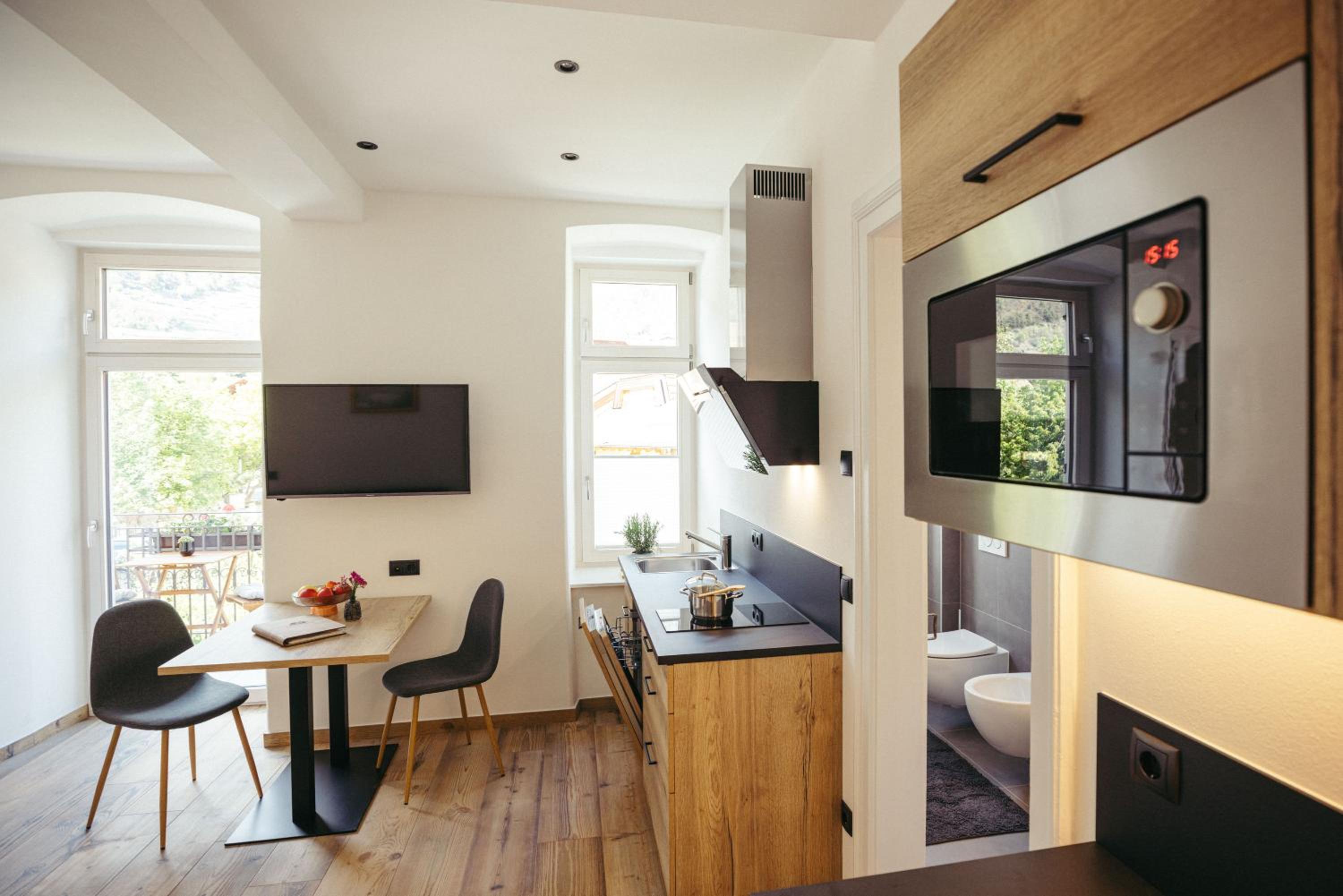 Freienfeldhof Pink Lady photo 5