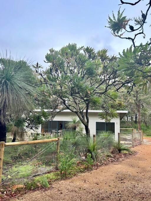 Rosella - Bushland Hideaway