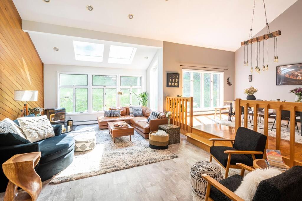 Modern, Cozy Hudson Valley Escape 1 Hr From NYC view 2