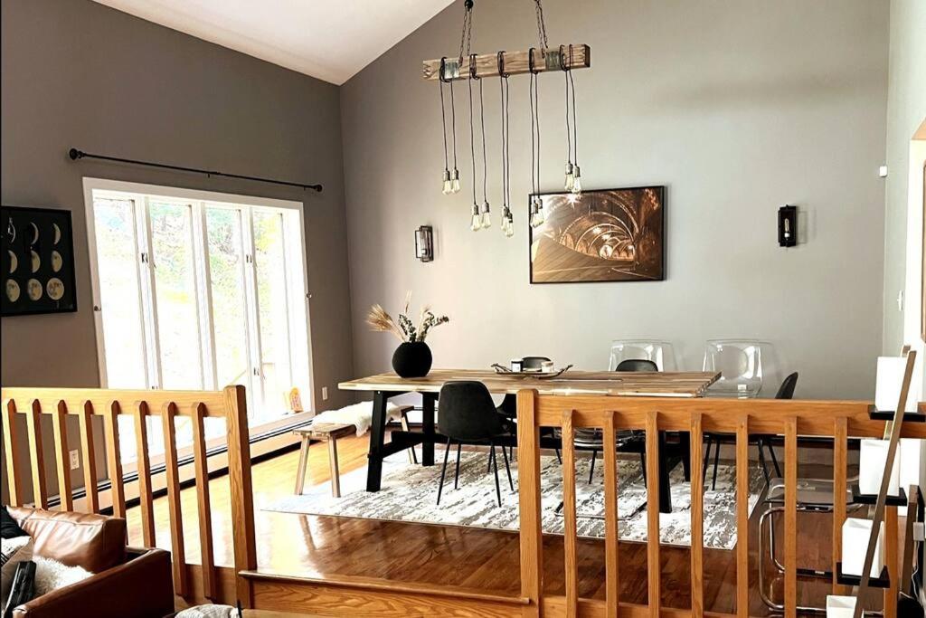 Modern, Cozy Hudson Valley Escape 1 Hr From NYC view 3