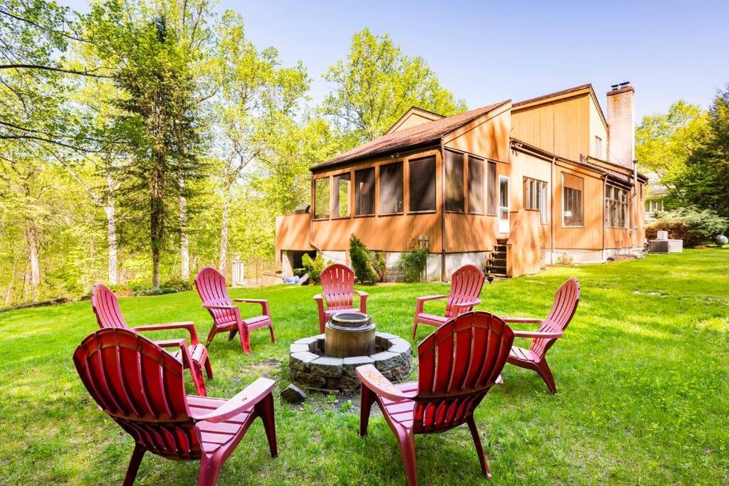 Modern, Cozy Hudson Valley Escape 1 Hr From NYC view 5