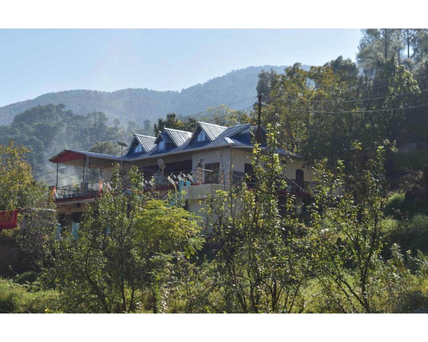 Kumar Hills Resort, Barkot