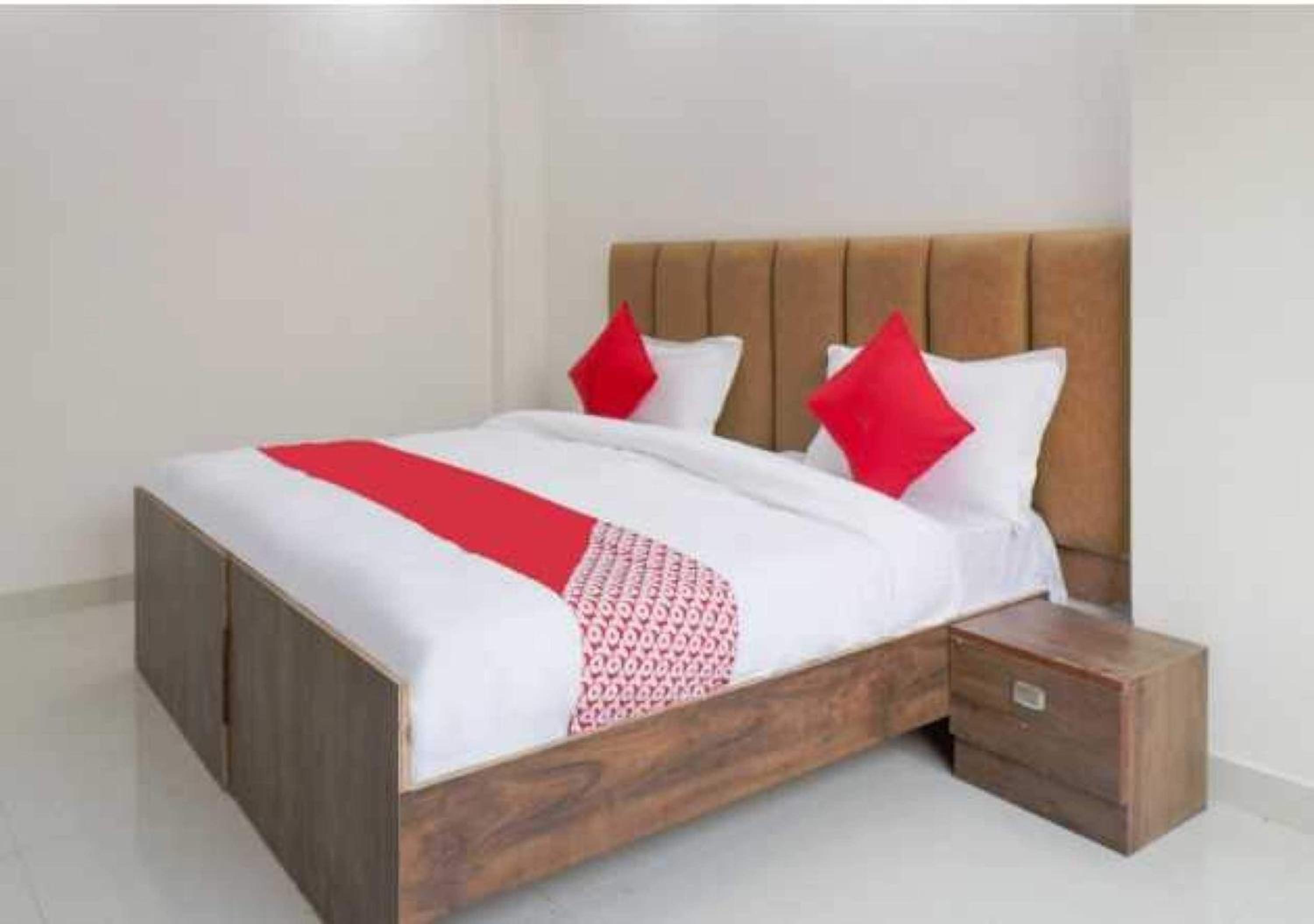 Hotel O Leisurrestay