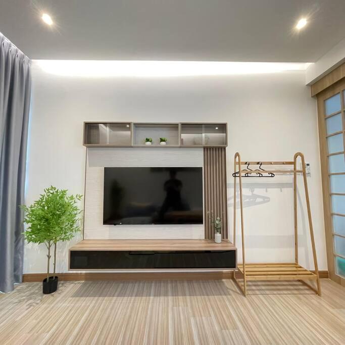 M1 Homestay 8 Pax Muji Concept (Town City) photo 6
