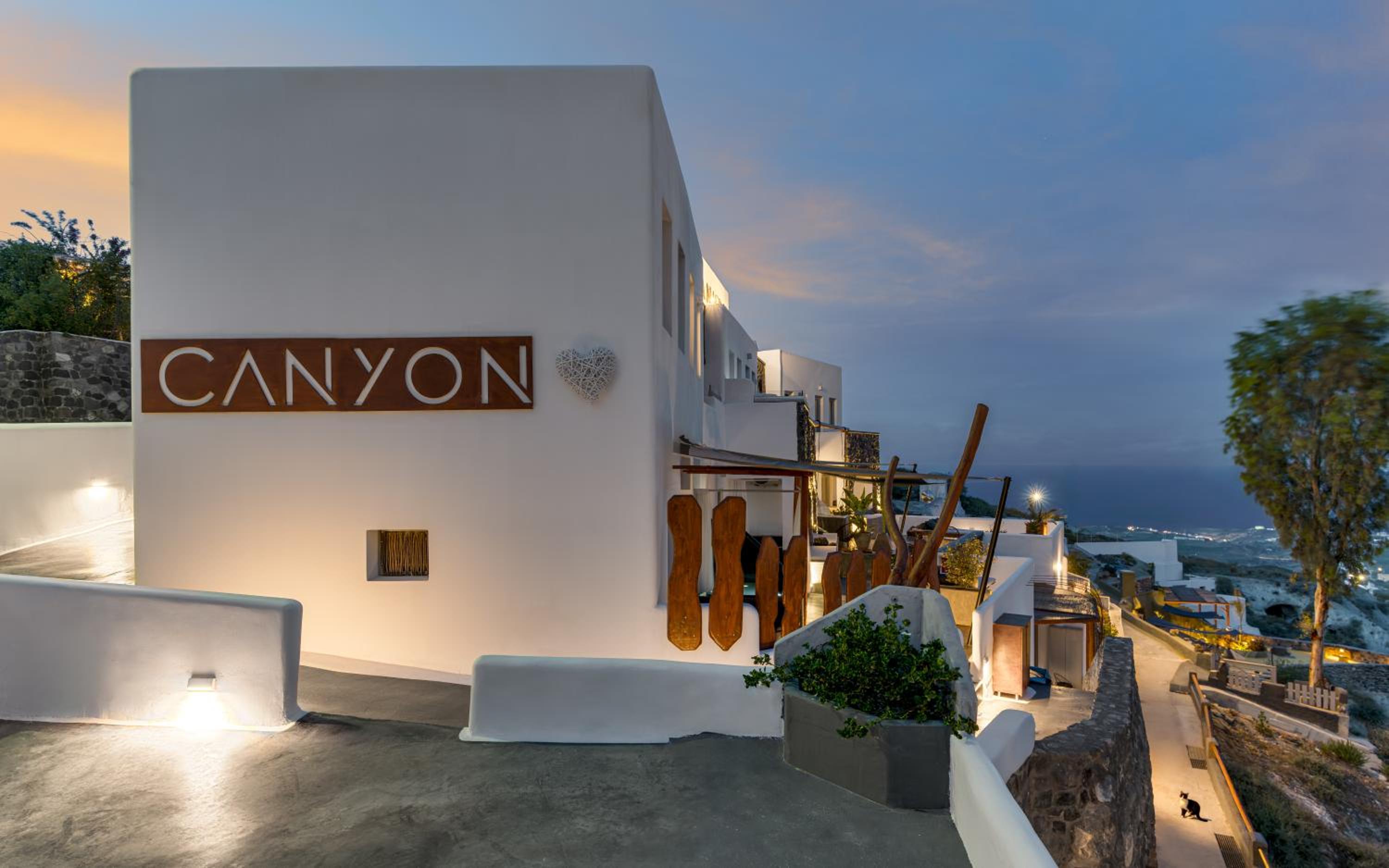 Canyon Santorini view 5