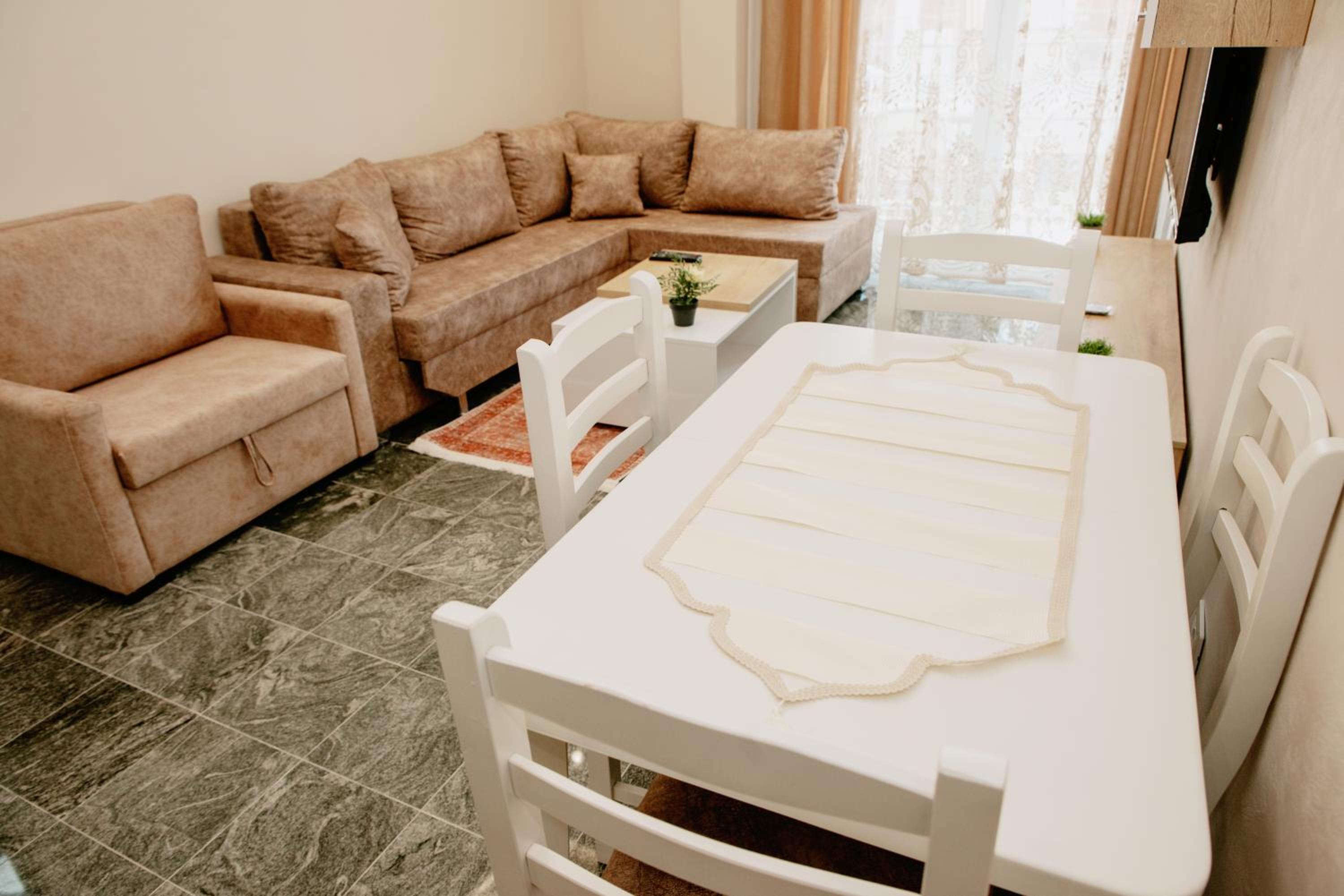 Matteo's Apartments