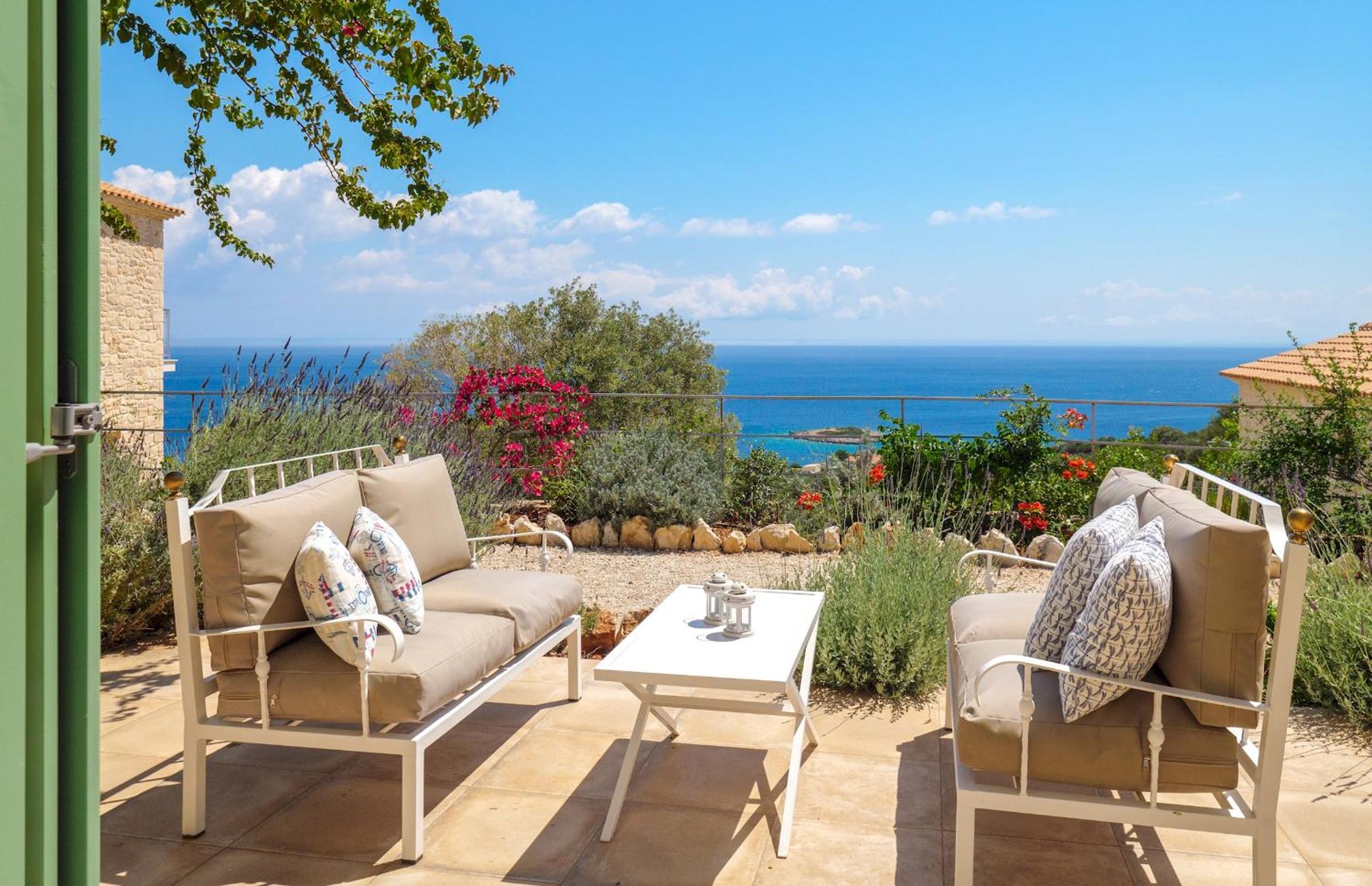 The Yiameli Collection - Meli view 5