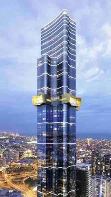 Stunning City Views 2 bed 2 bath- Ur Urban Oasis!