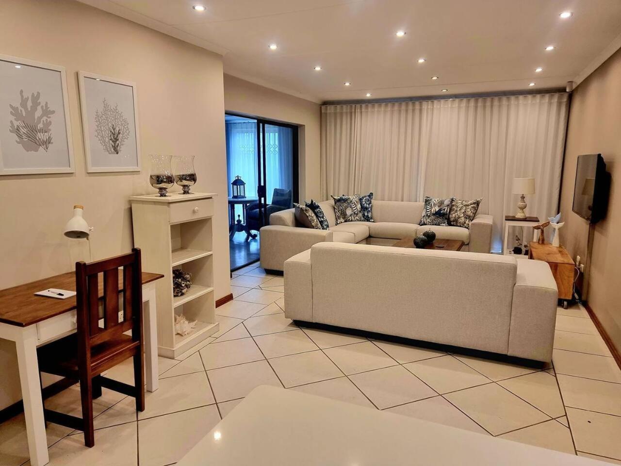 20 Seepraal Villas view 3