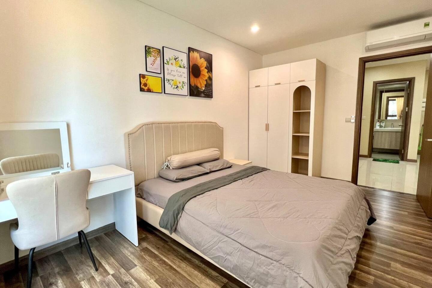 Zhome - 1,2,3 BR apartment in Ha Do Centrosa - District 10