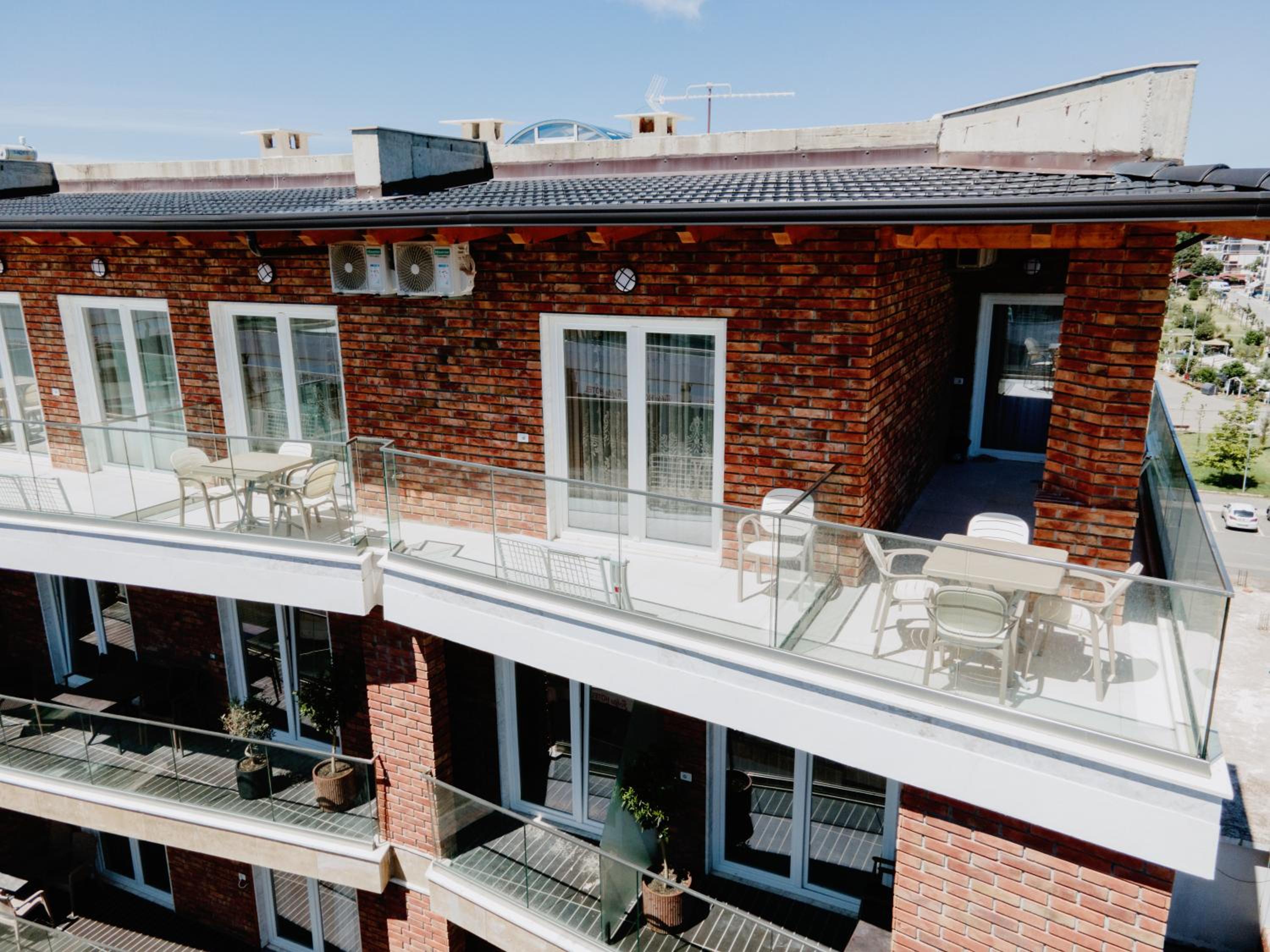 Matteo's Apartments