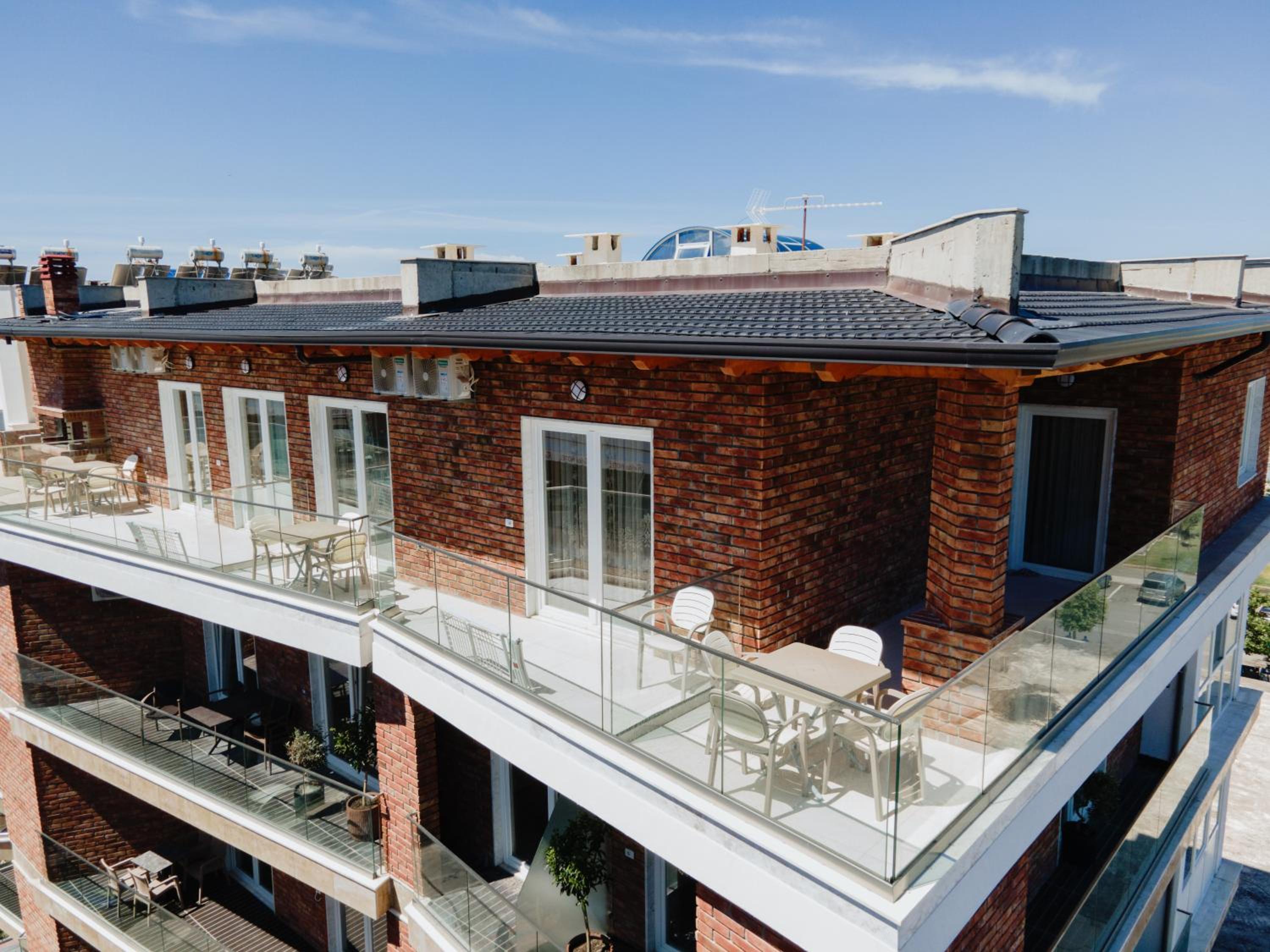 Matteo's Apartments