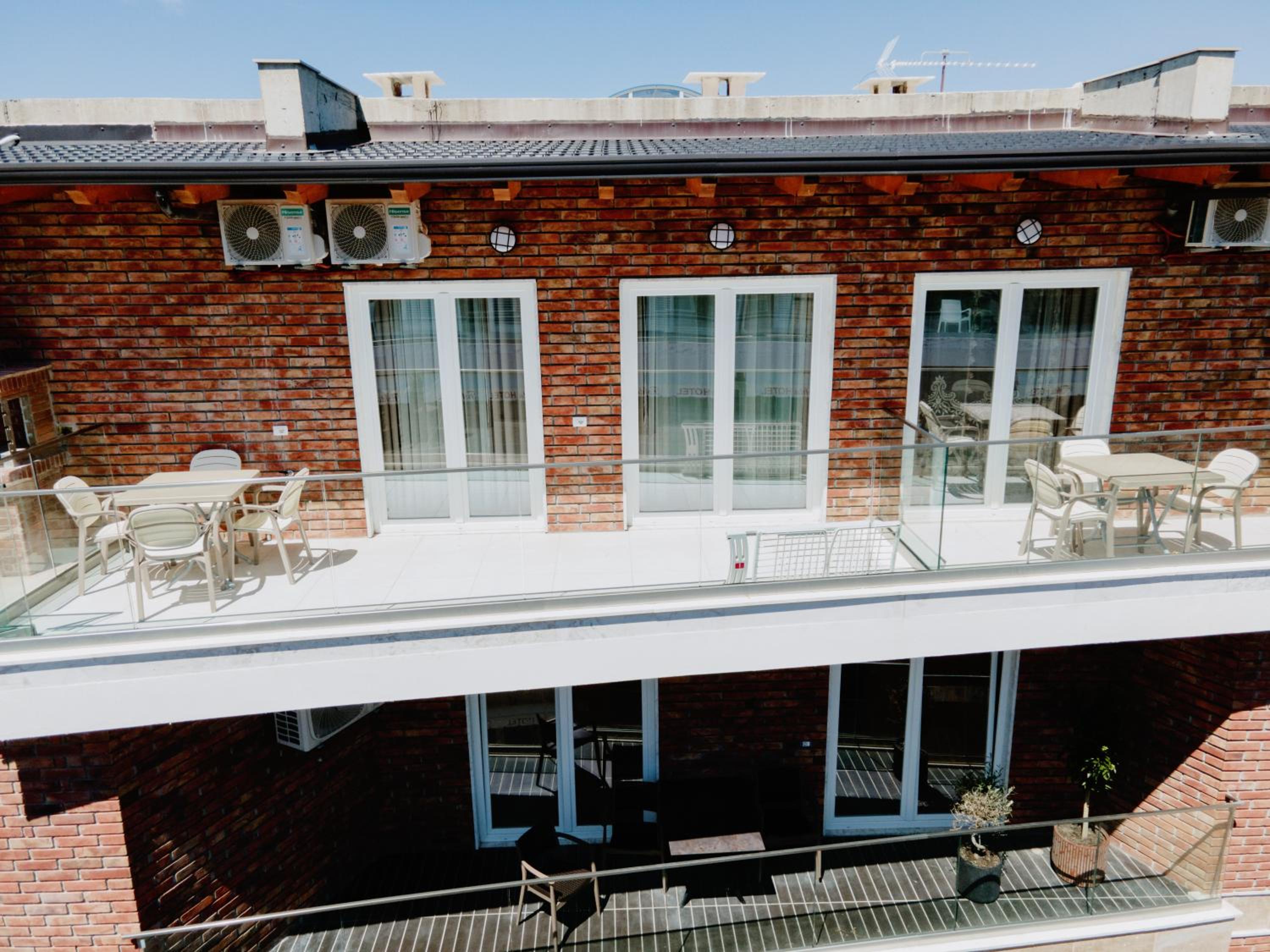 Matteo's Apartments