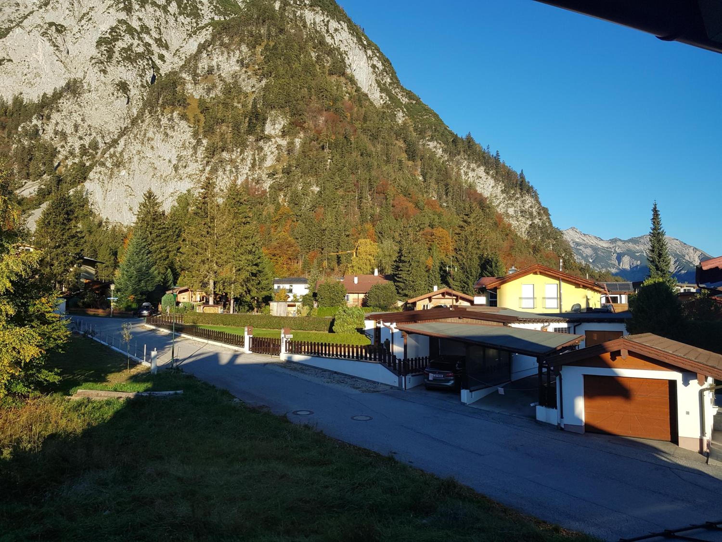 Mountain Pearl view 3