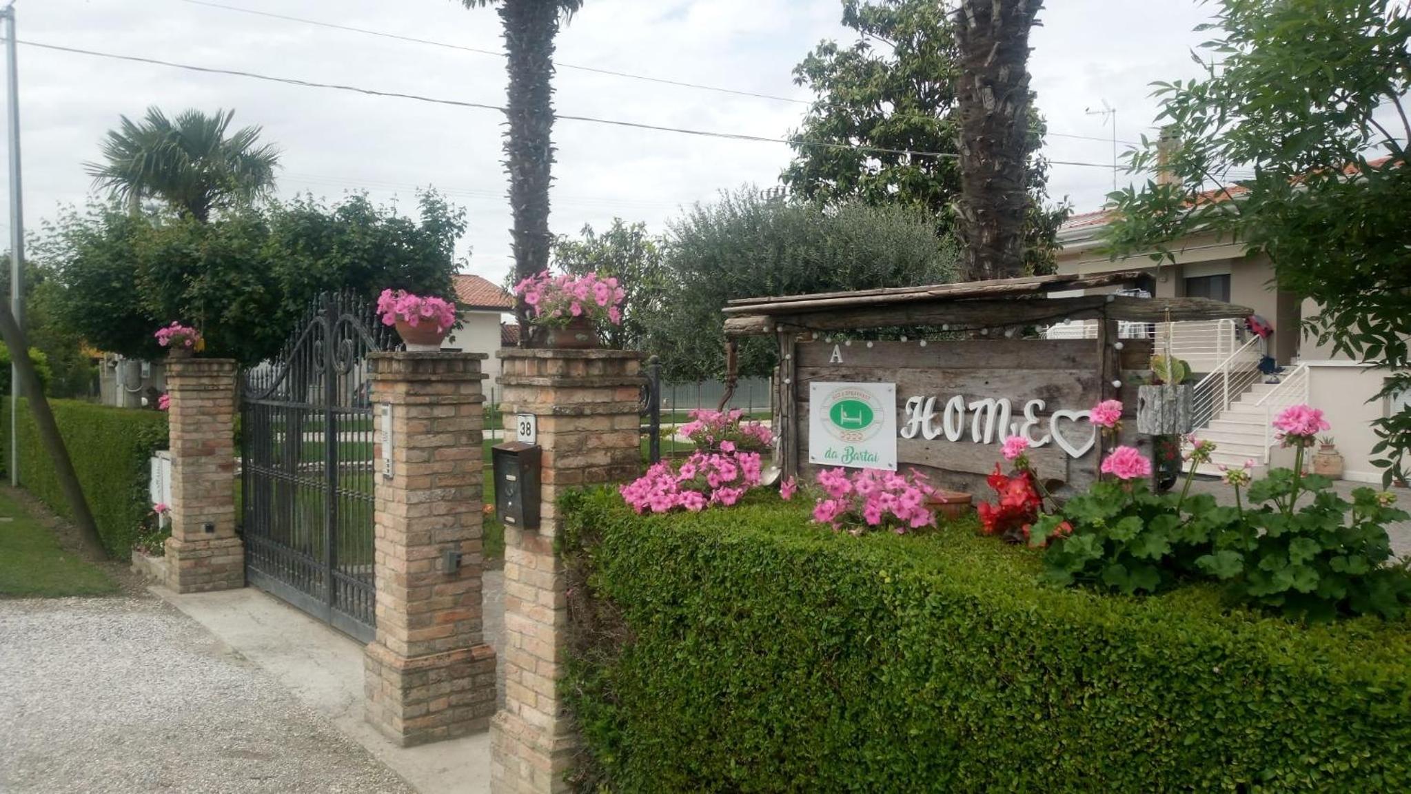 Bed & Breakfast DA BARTAI view 2