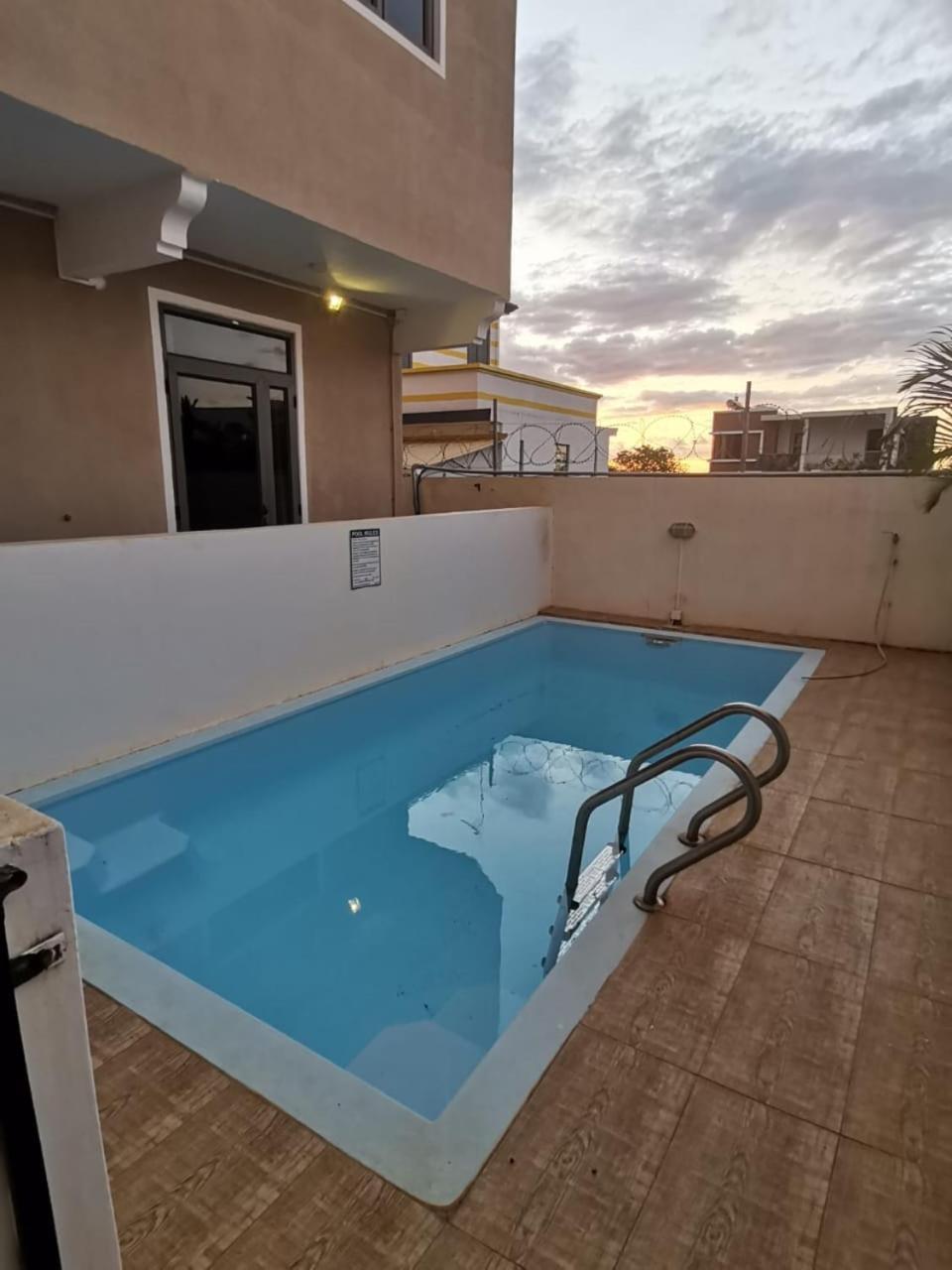 Soleil couchant by Oasis Holidays view 2