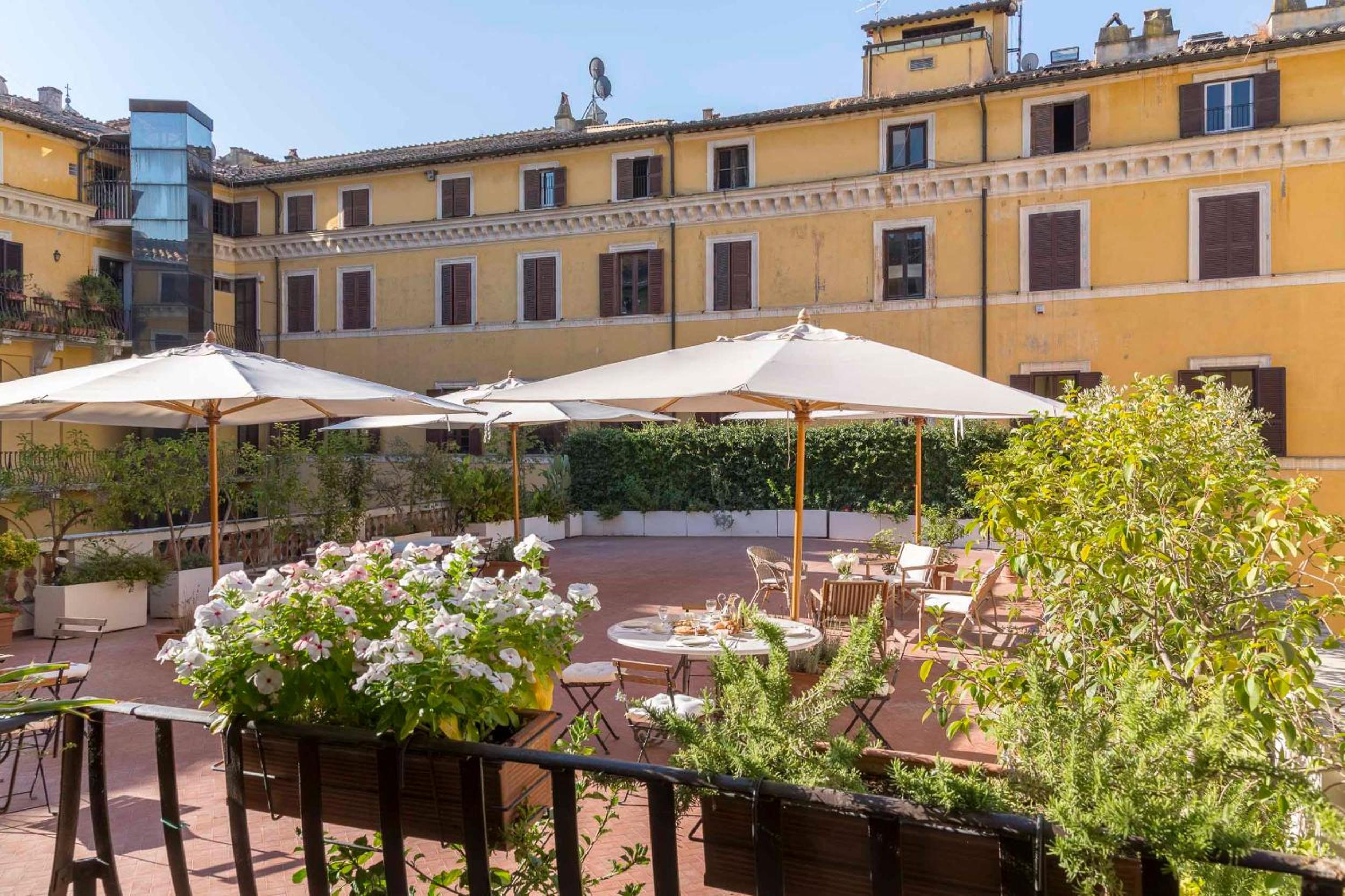 Palazzo Berardi: Renaissance Downtown Luxury Villa