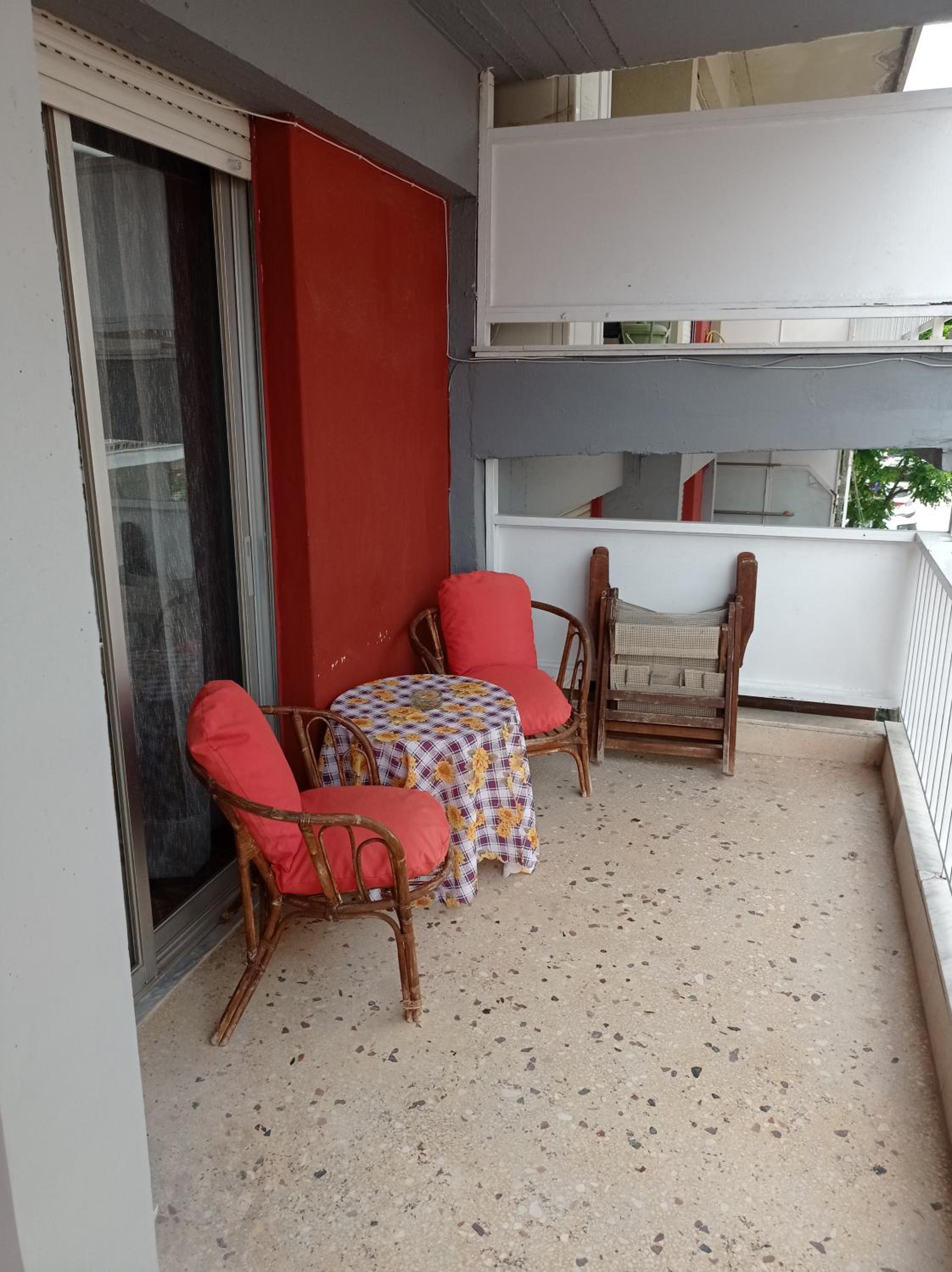 Giorgos house photo 4