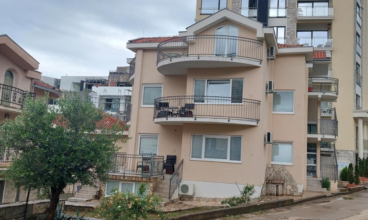 Villa Alex Becici view 4