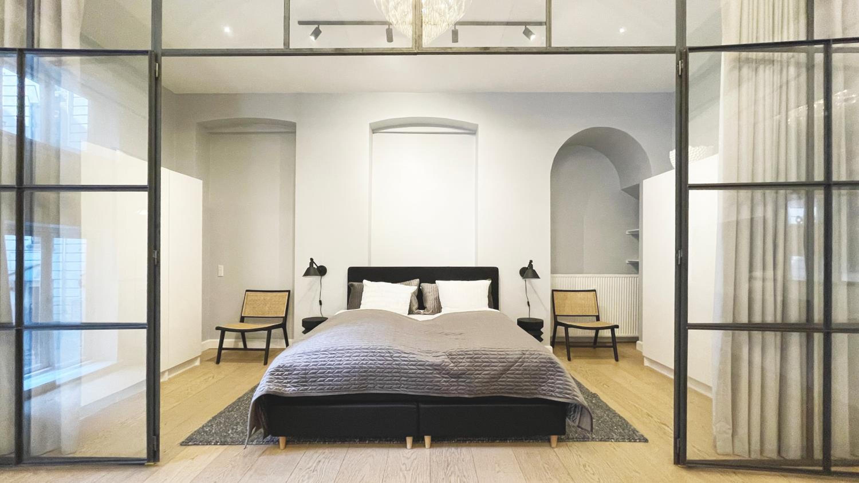 Unique 3 Bedroom Apartment in Vibrant Frederiksberg