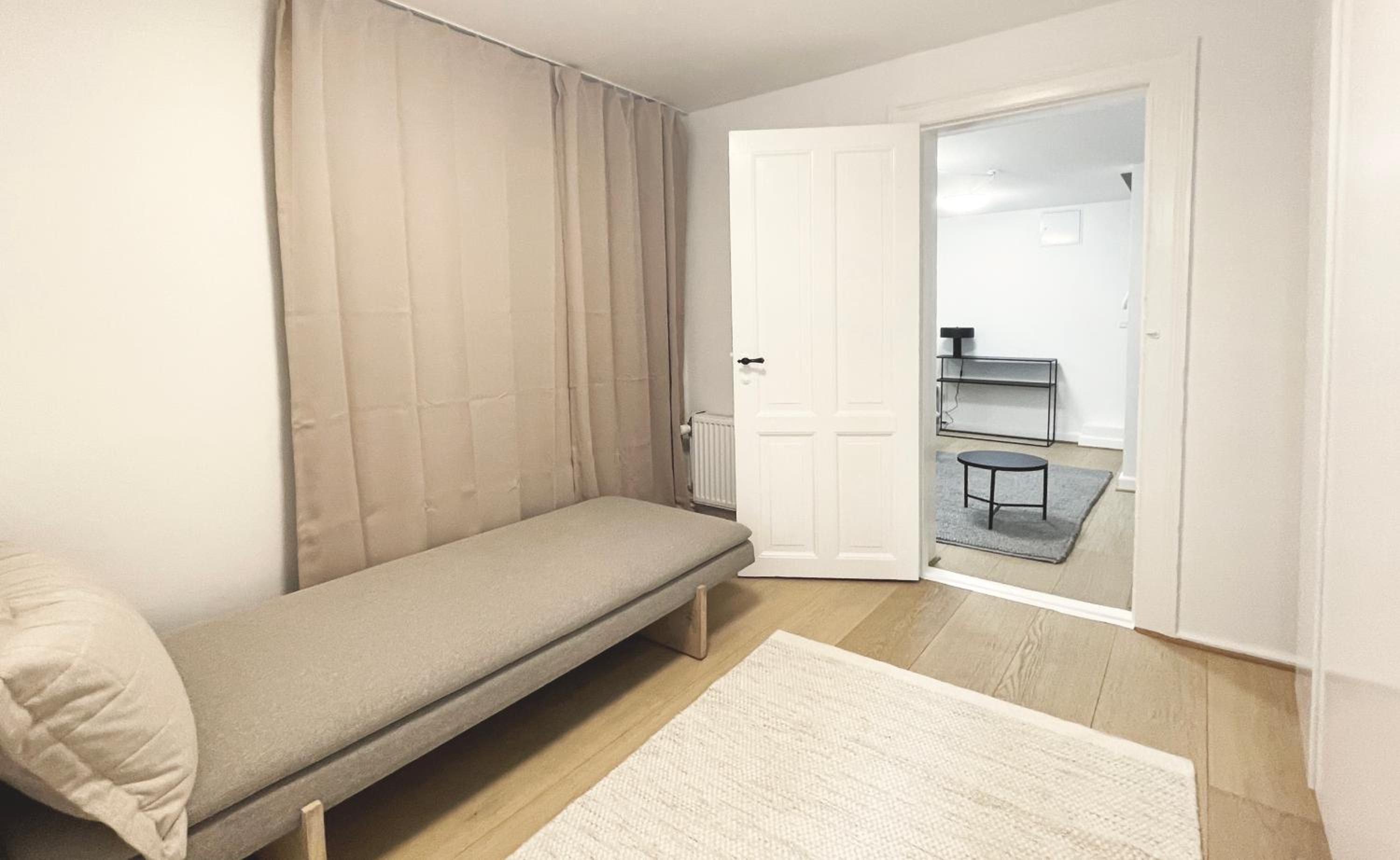 Unique 3 Bedroom Apartment in Vibrant Frederiksberg