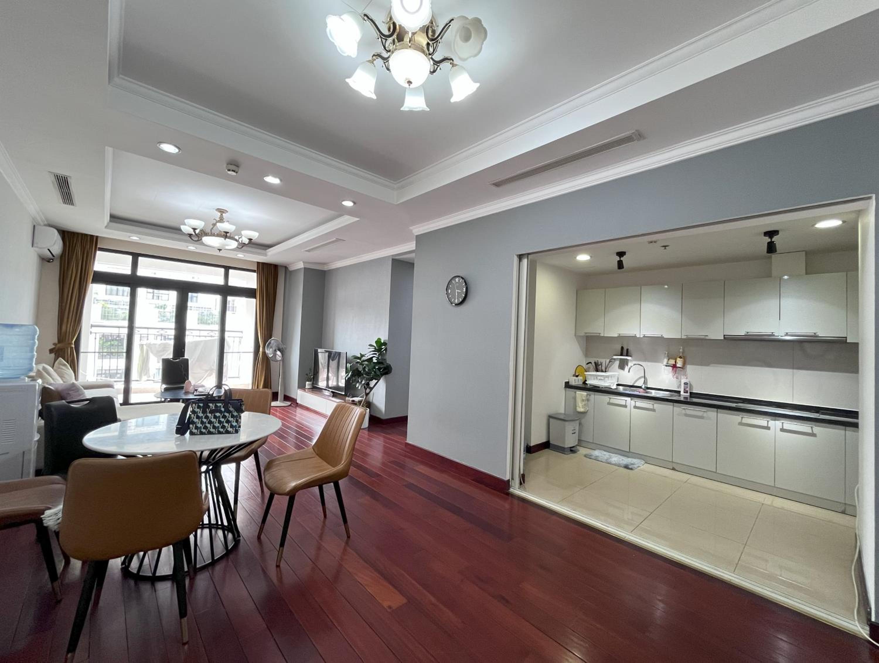Vinhomes Royal City Apartment 3 Br
