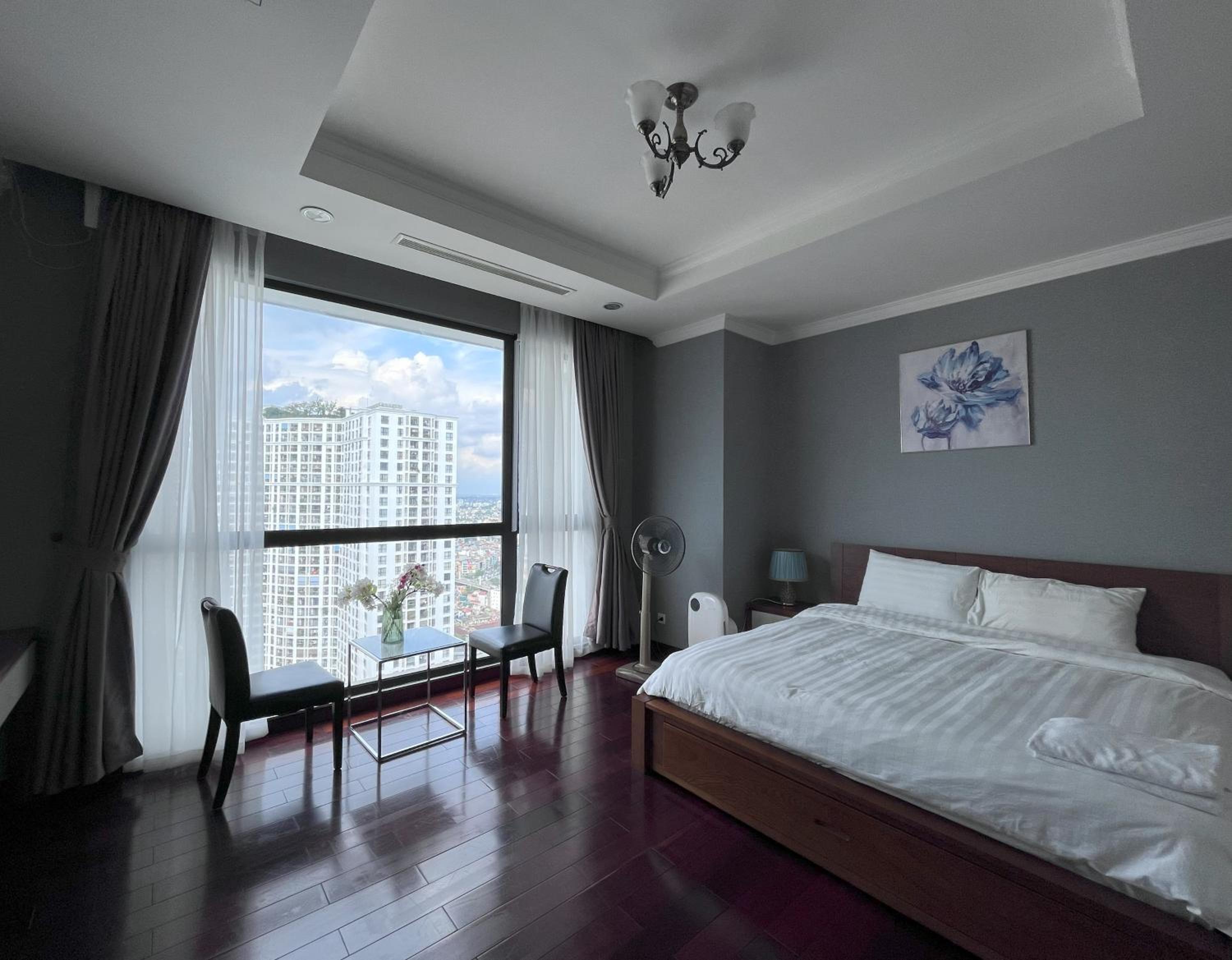 Vinhomes Royal City Apartment 3 Br
