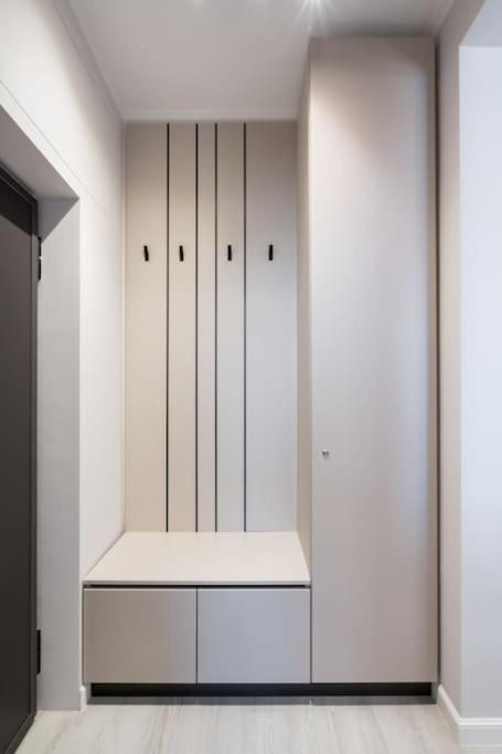 Stylish 2Br Vilacrosse Passage - Netflix view 5