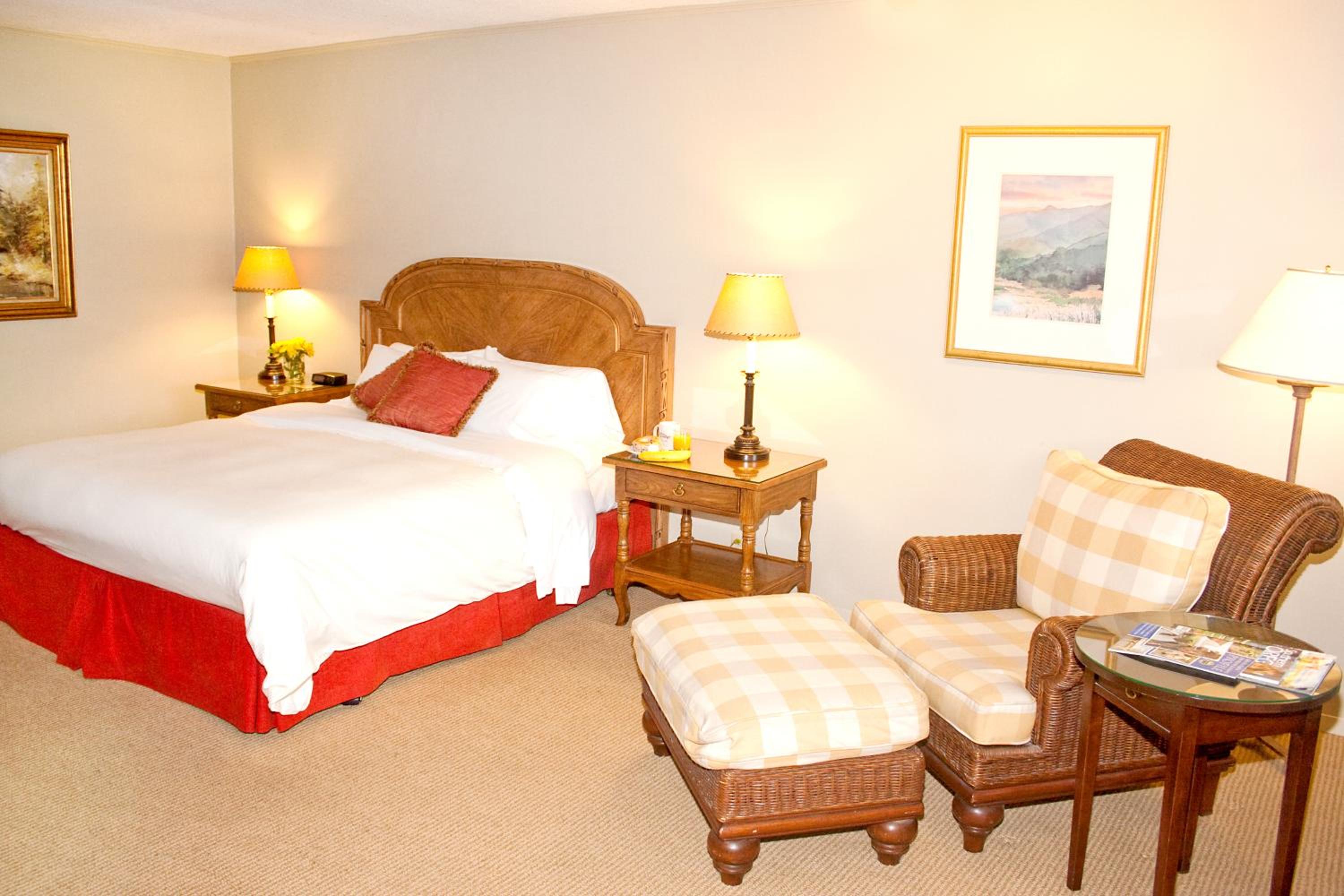 The Lodge at Riverside