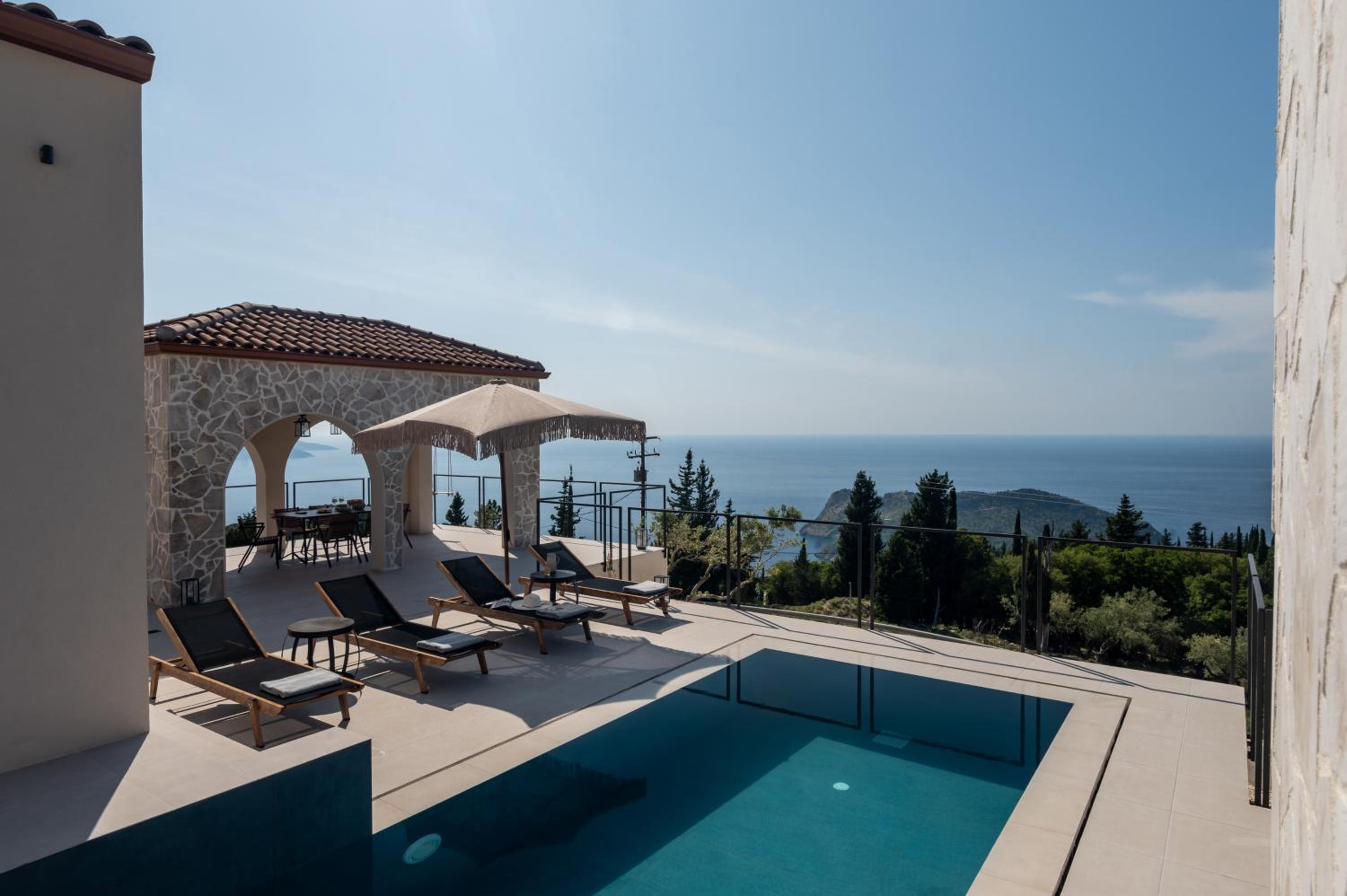 J&C Luxury Villa view 2