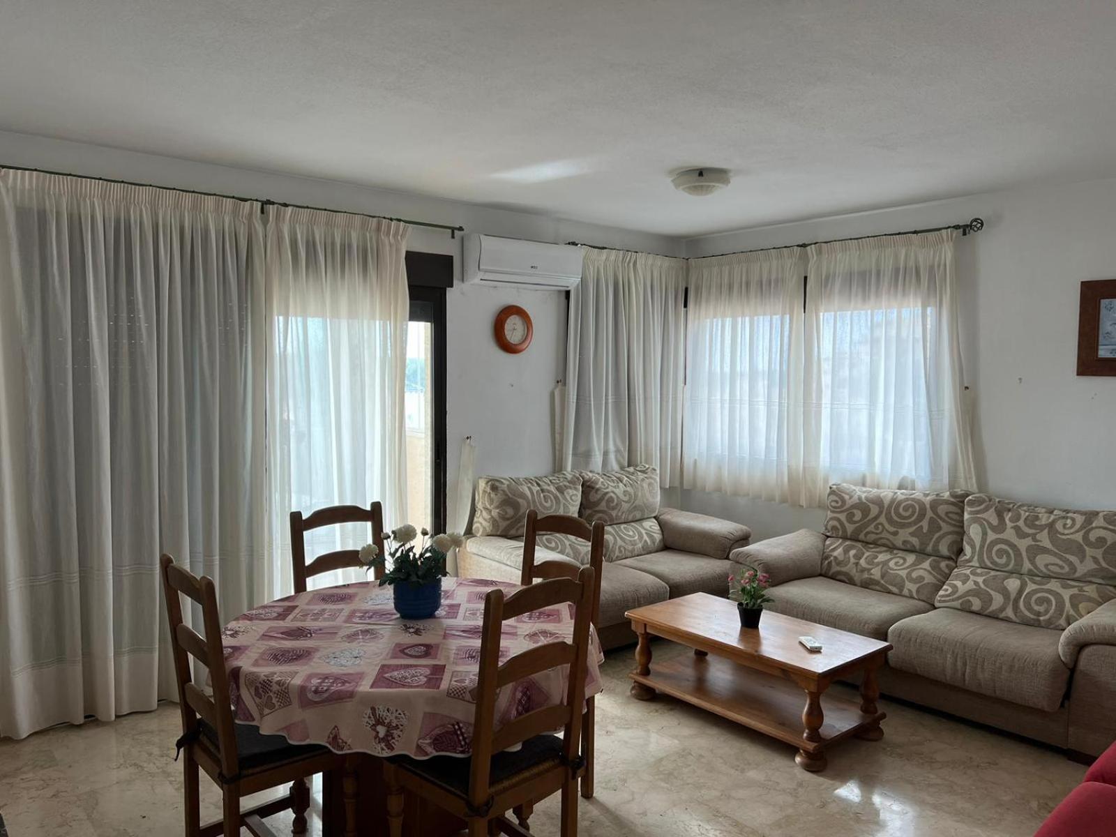 Apartamento en Orihuela Costa con Piscina