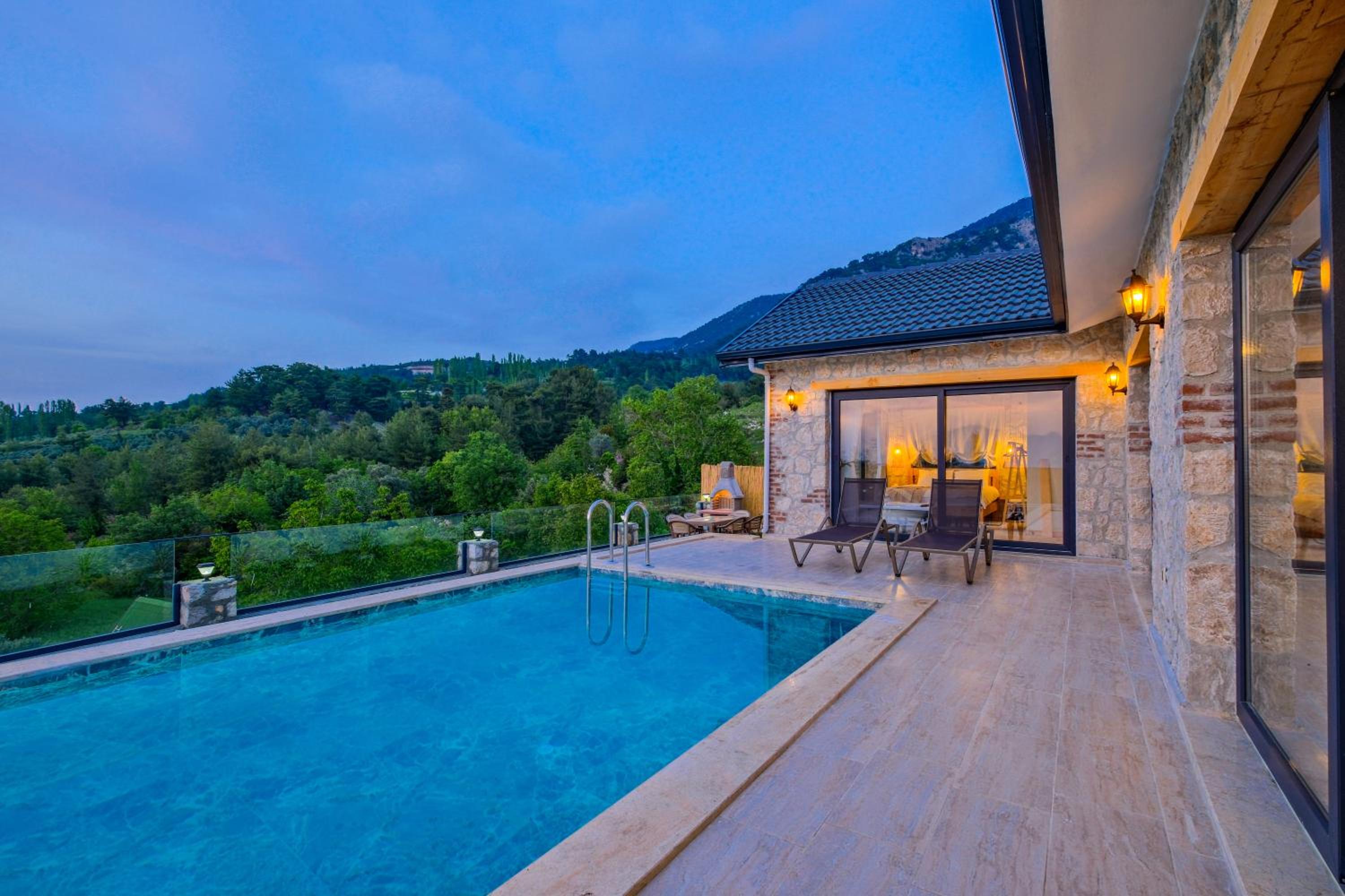 Pegasusstonehouse