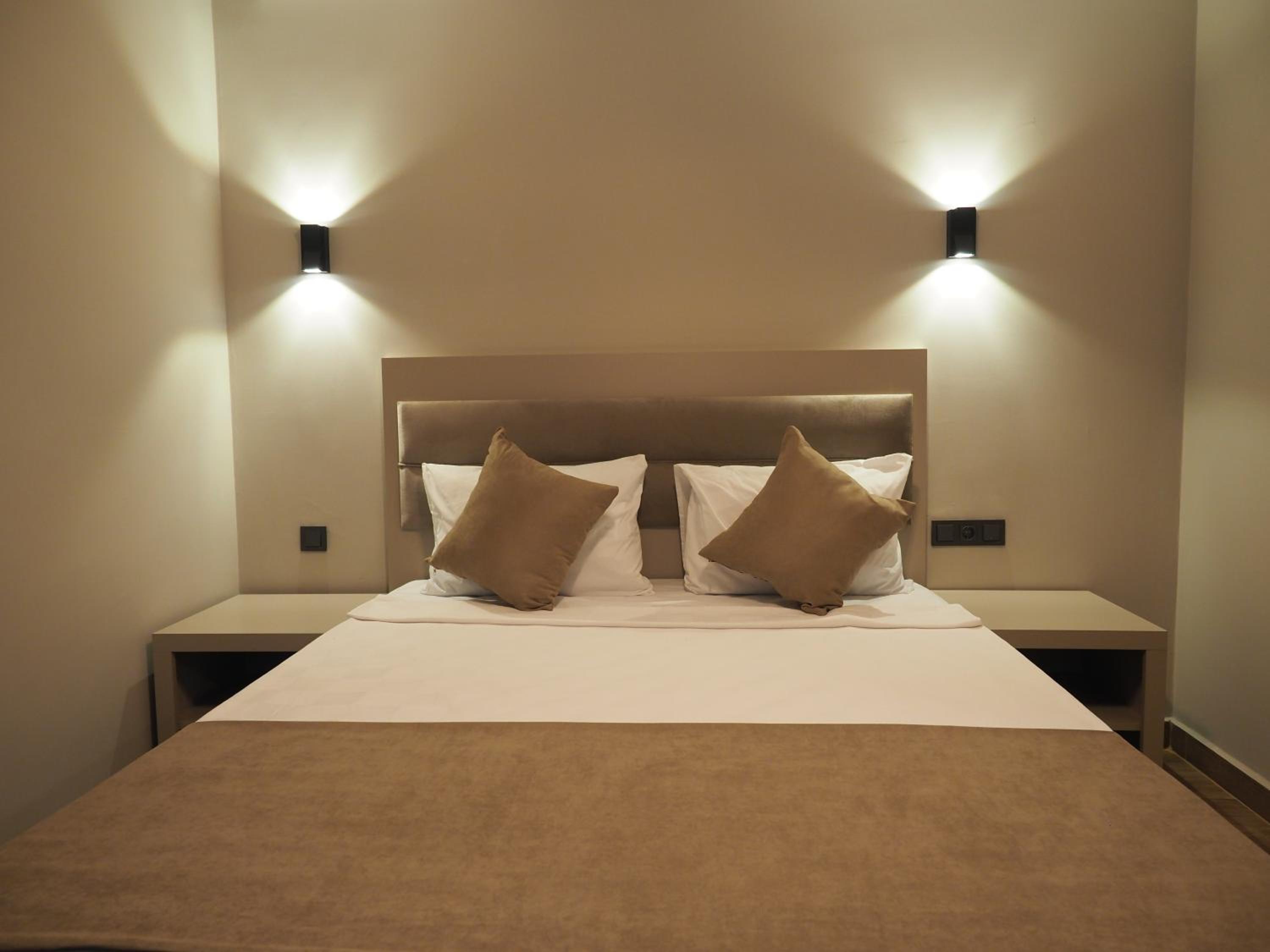 ZENİA OTEL - Image 10