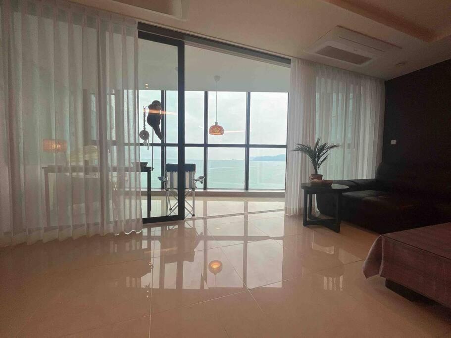 Haeundae Luxury House