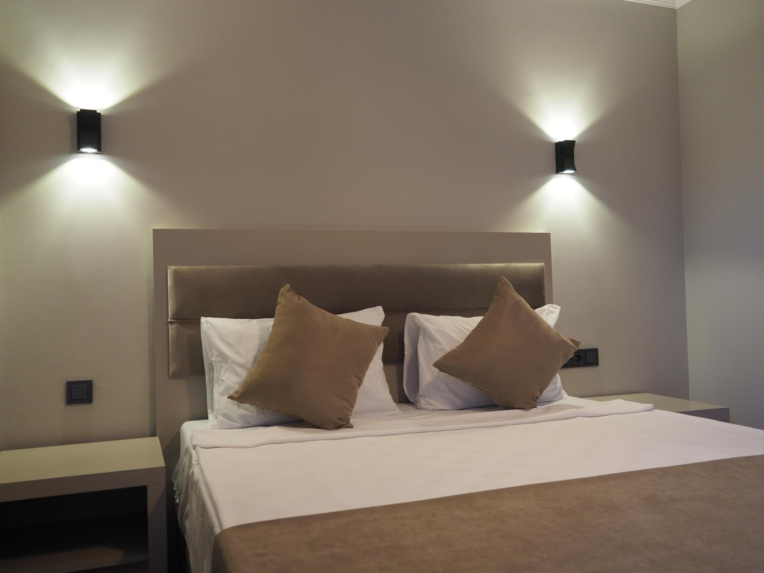 ZENİA OTEL - Image 13