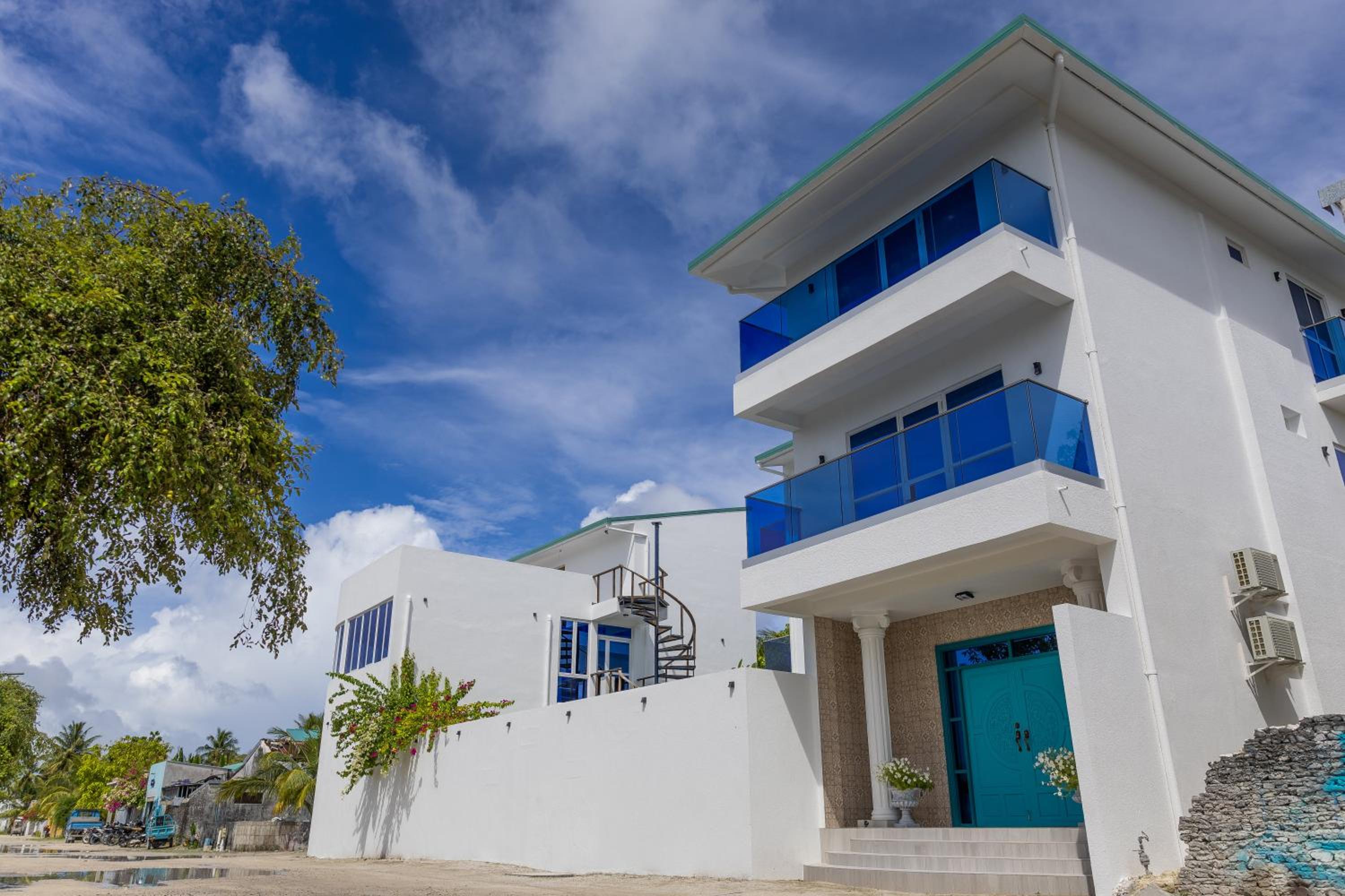 Surf House by Konalle view 2