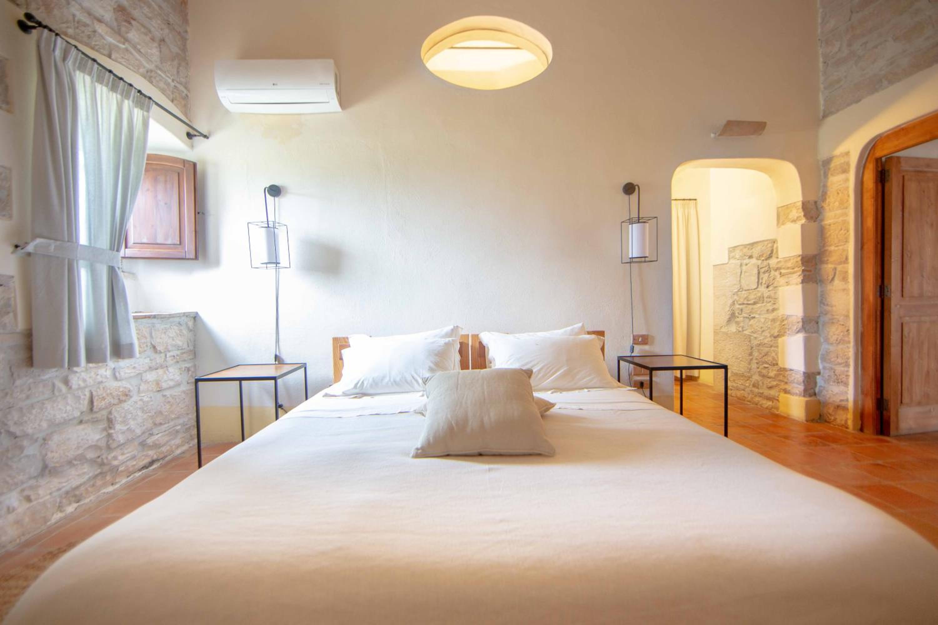 Photo 38