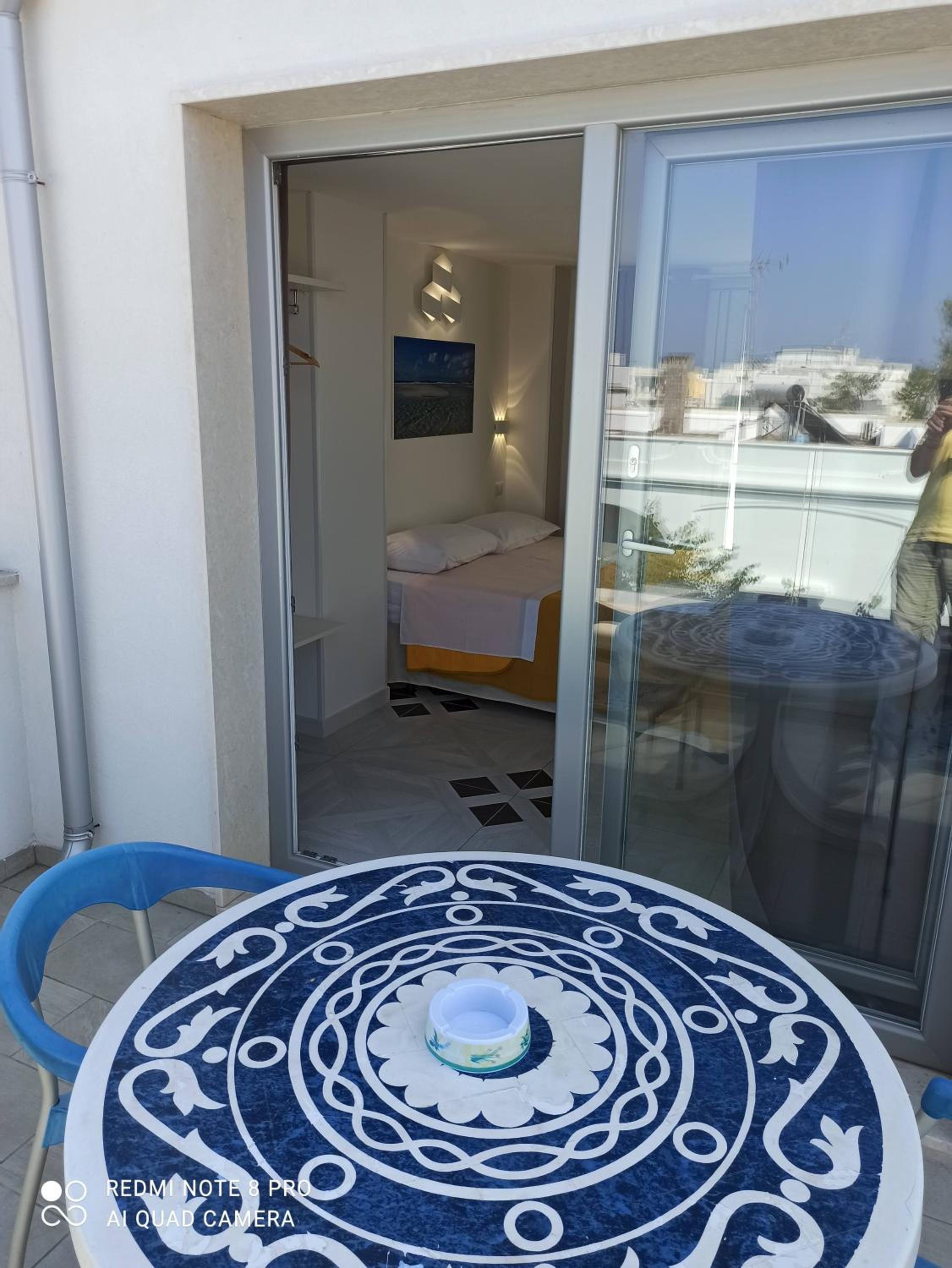 Photo 32