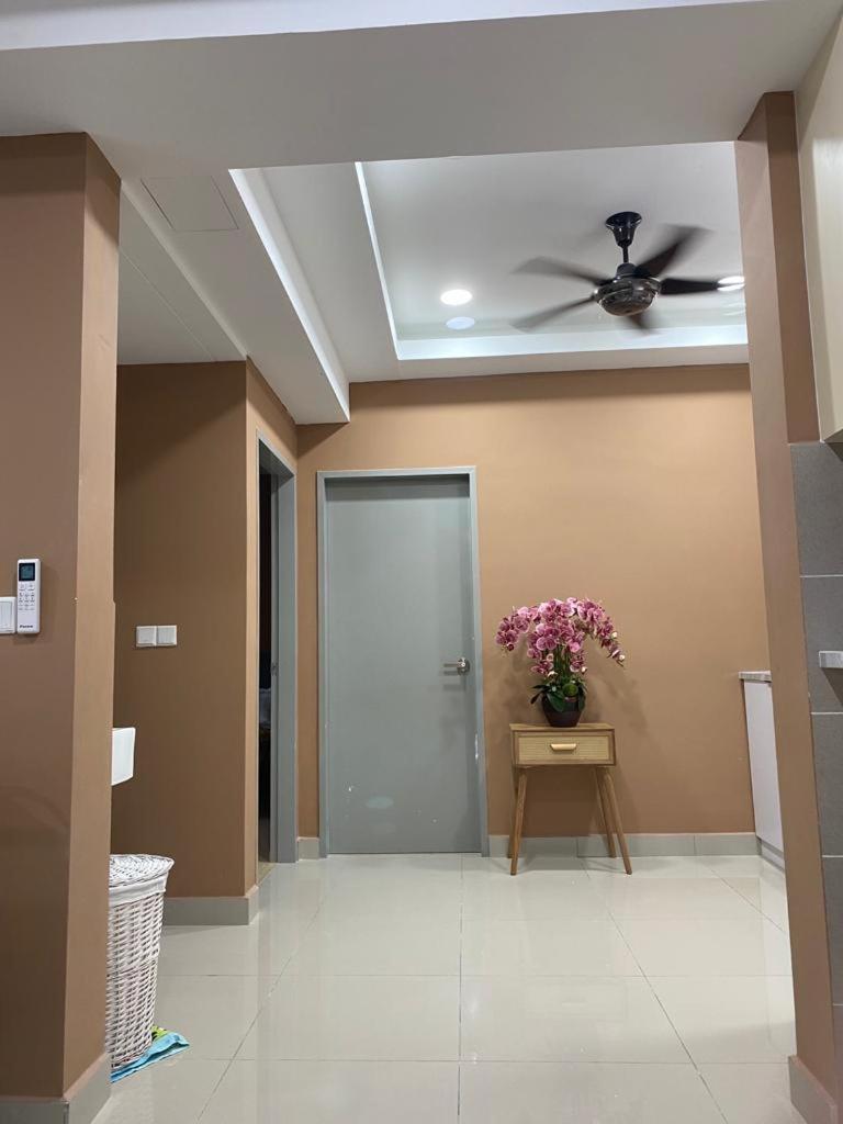 M Centura Sentul