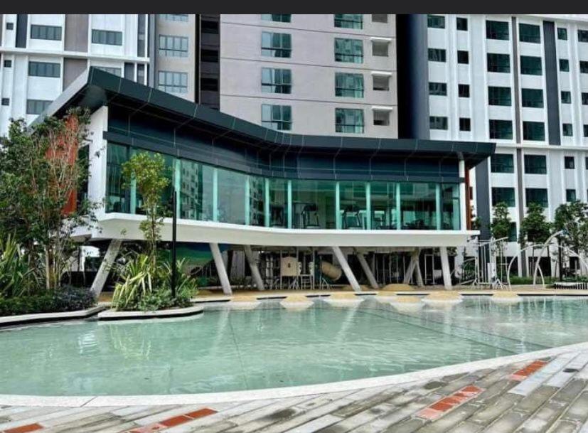 M Centura Sentul