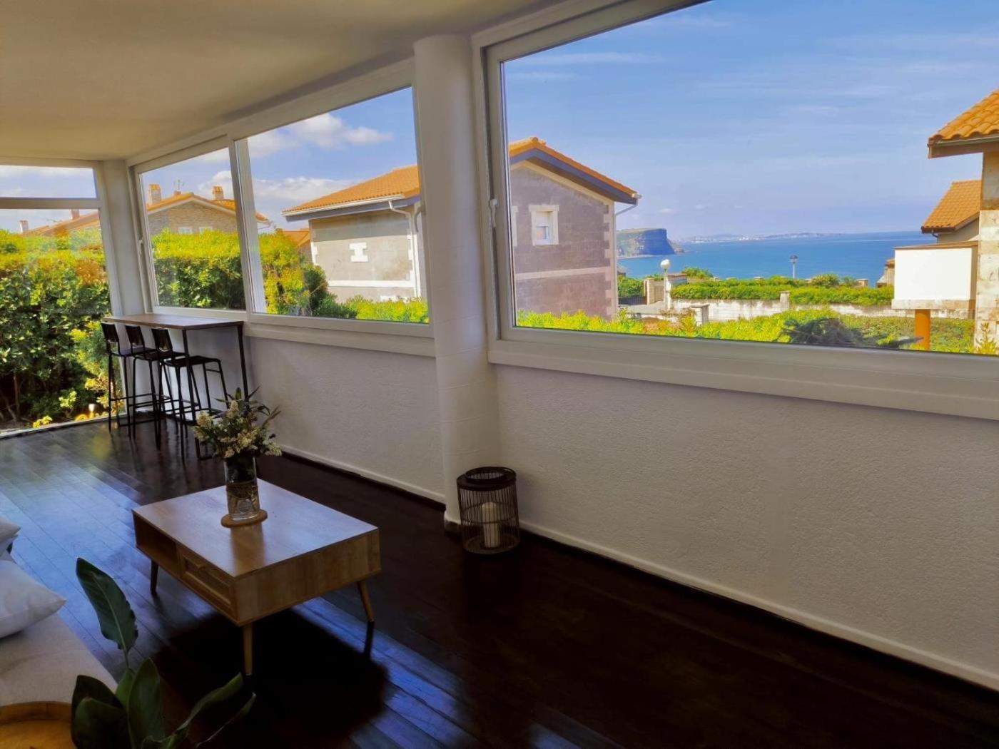 Espectacular casa con vistas al mar