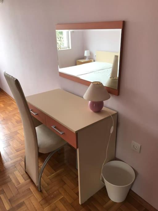 Star Ray Apartment