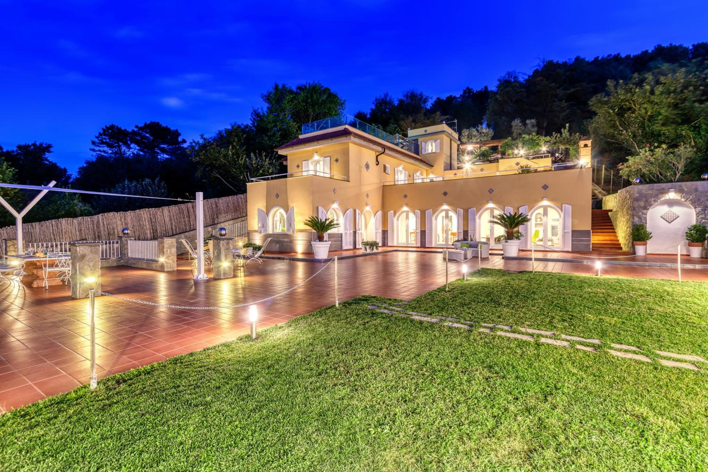 Villa Eva en Sorrento — building