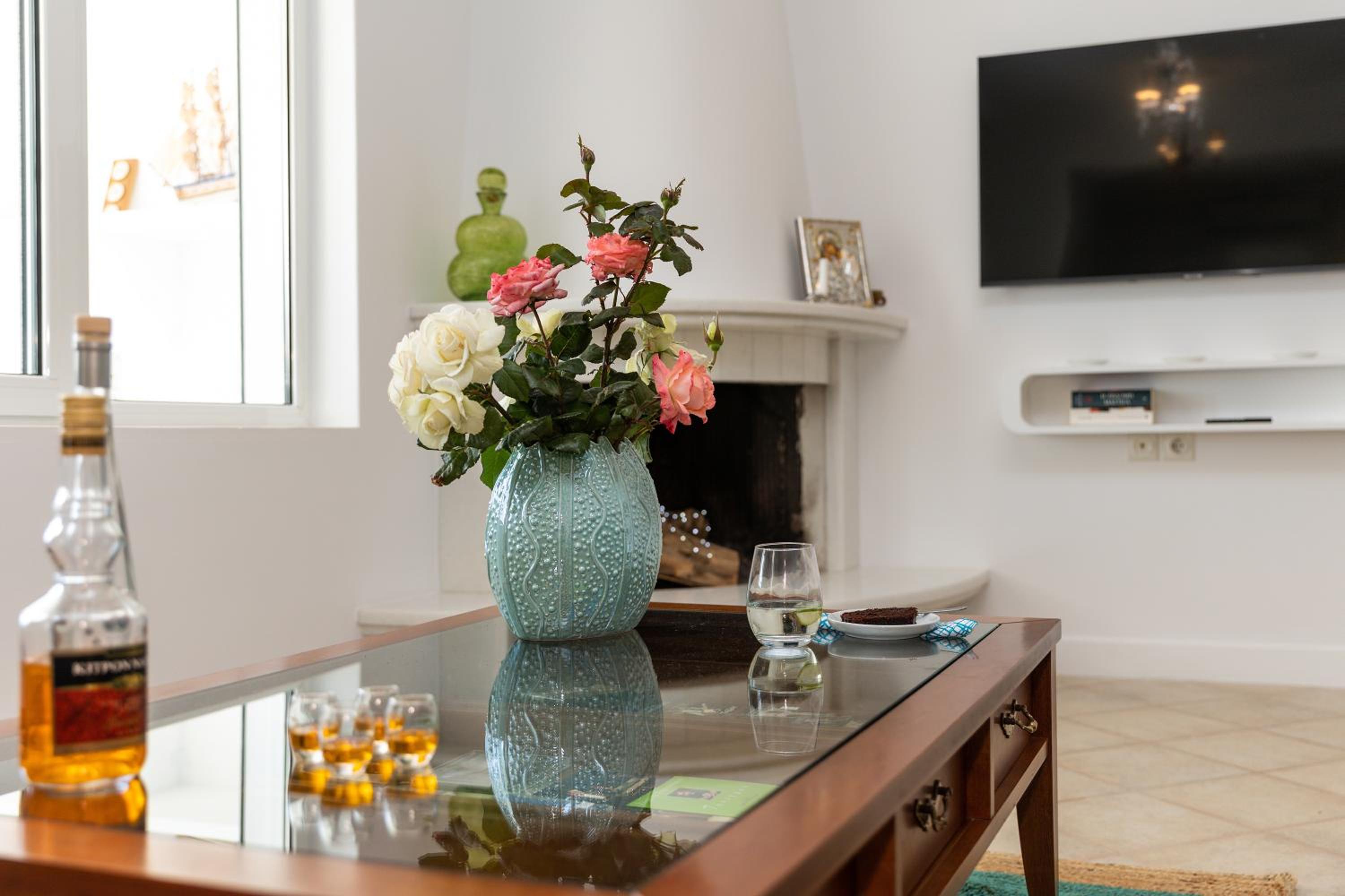 Naxos Beach Front Villa ''Moments''