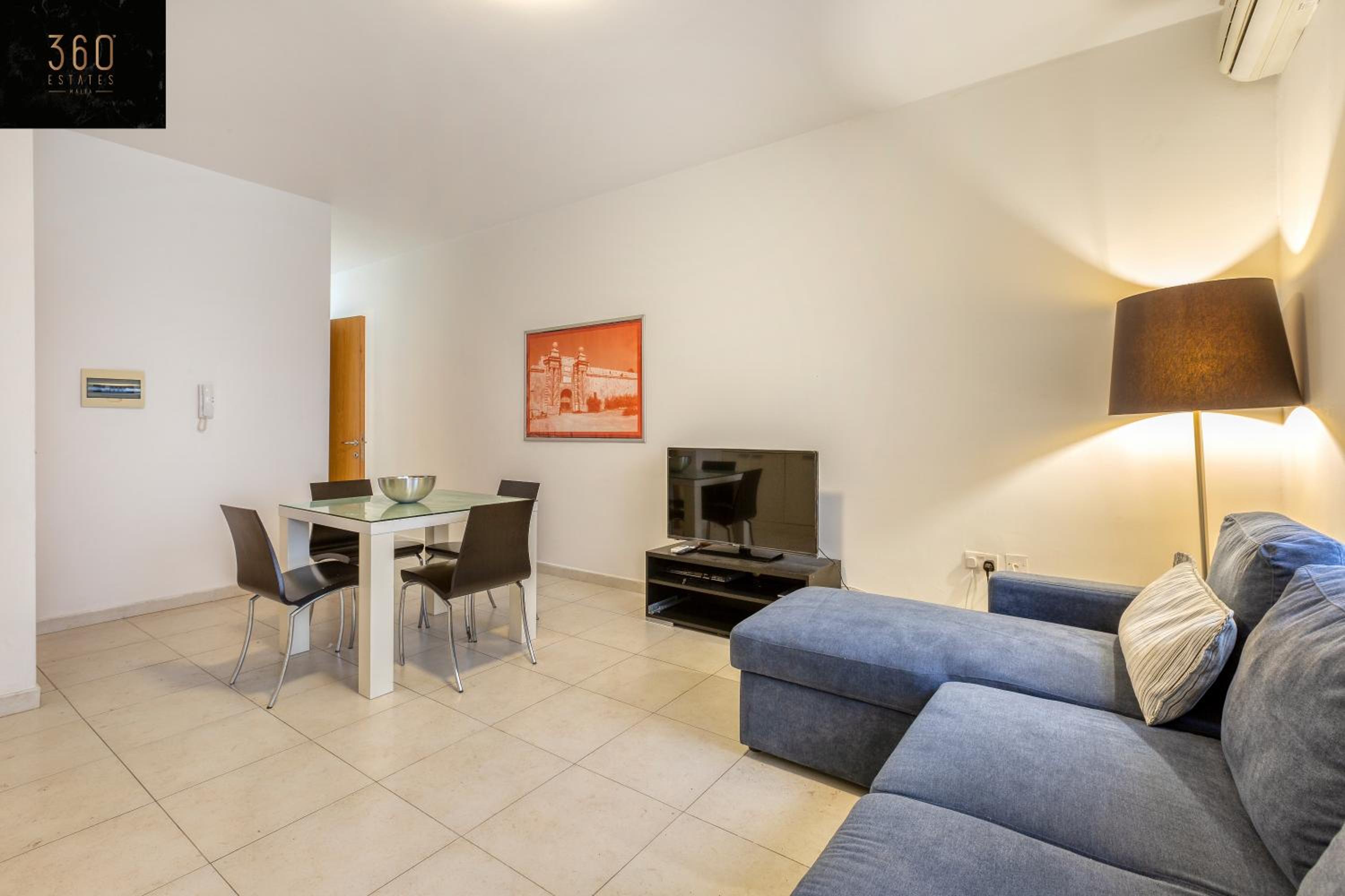 Modern & private 1BR APT in the Heart of Paceville by 360 Estates photo 2