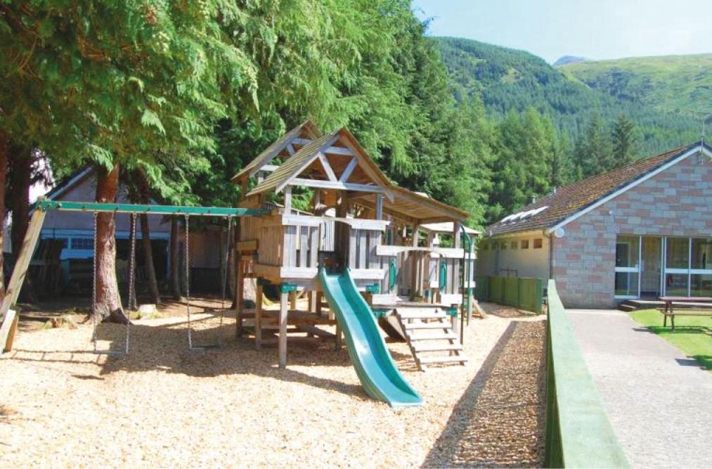 Loch Awe Holiday Park view 4