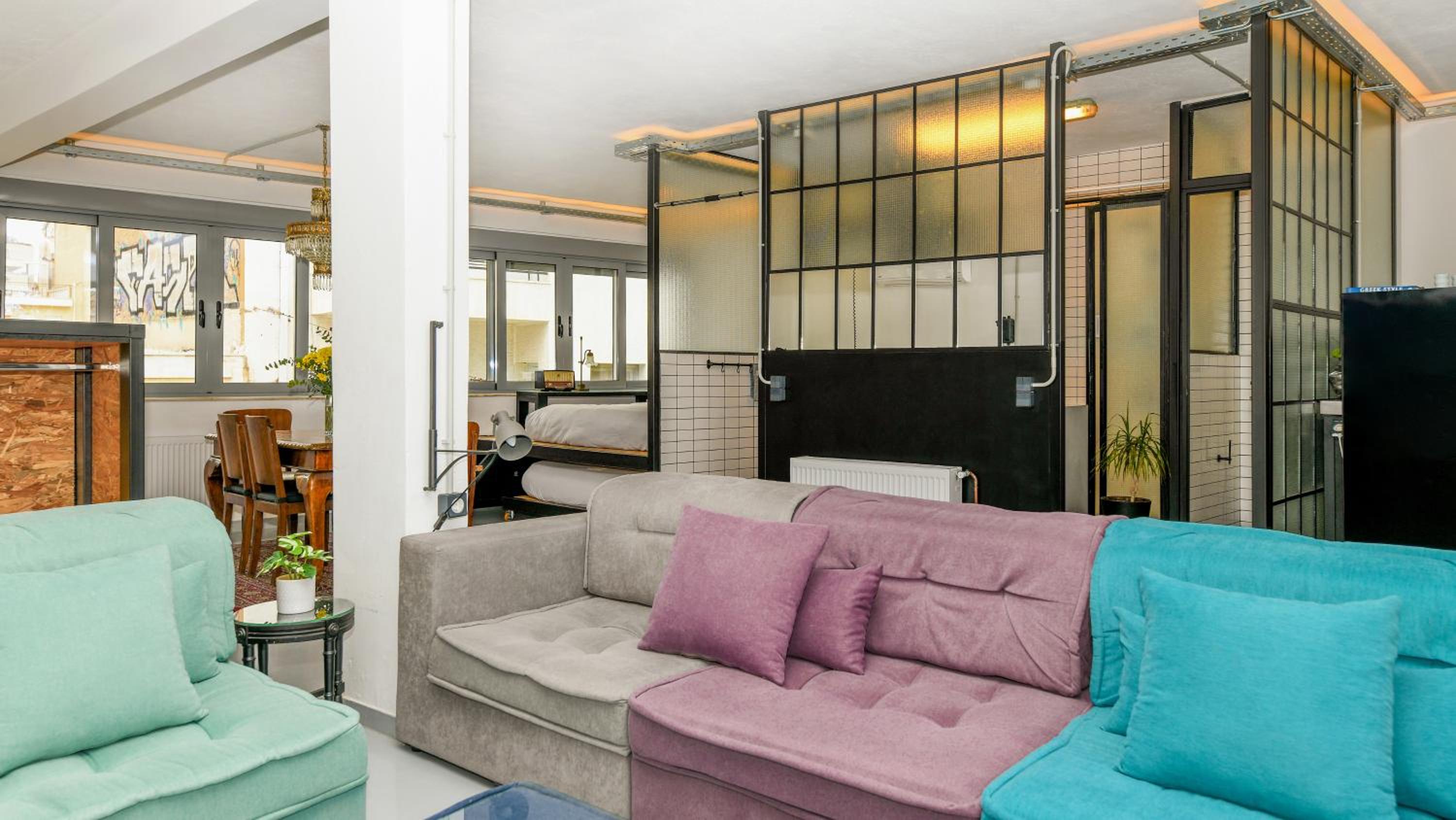 Monastiraki #WallsFree CityCenter- Unspoiled Athens Apartments