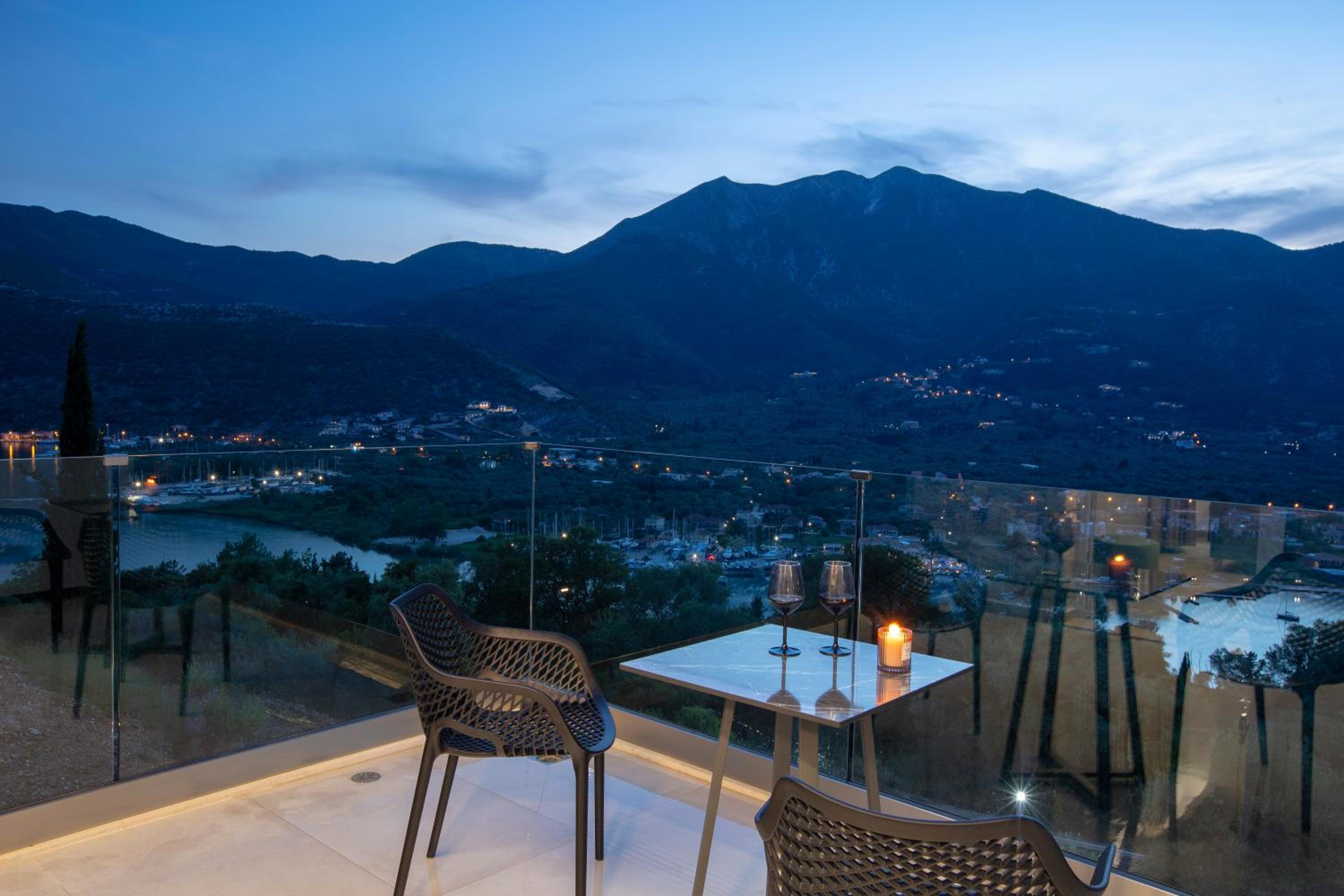 MAJESTIC VILLAS