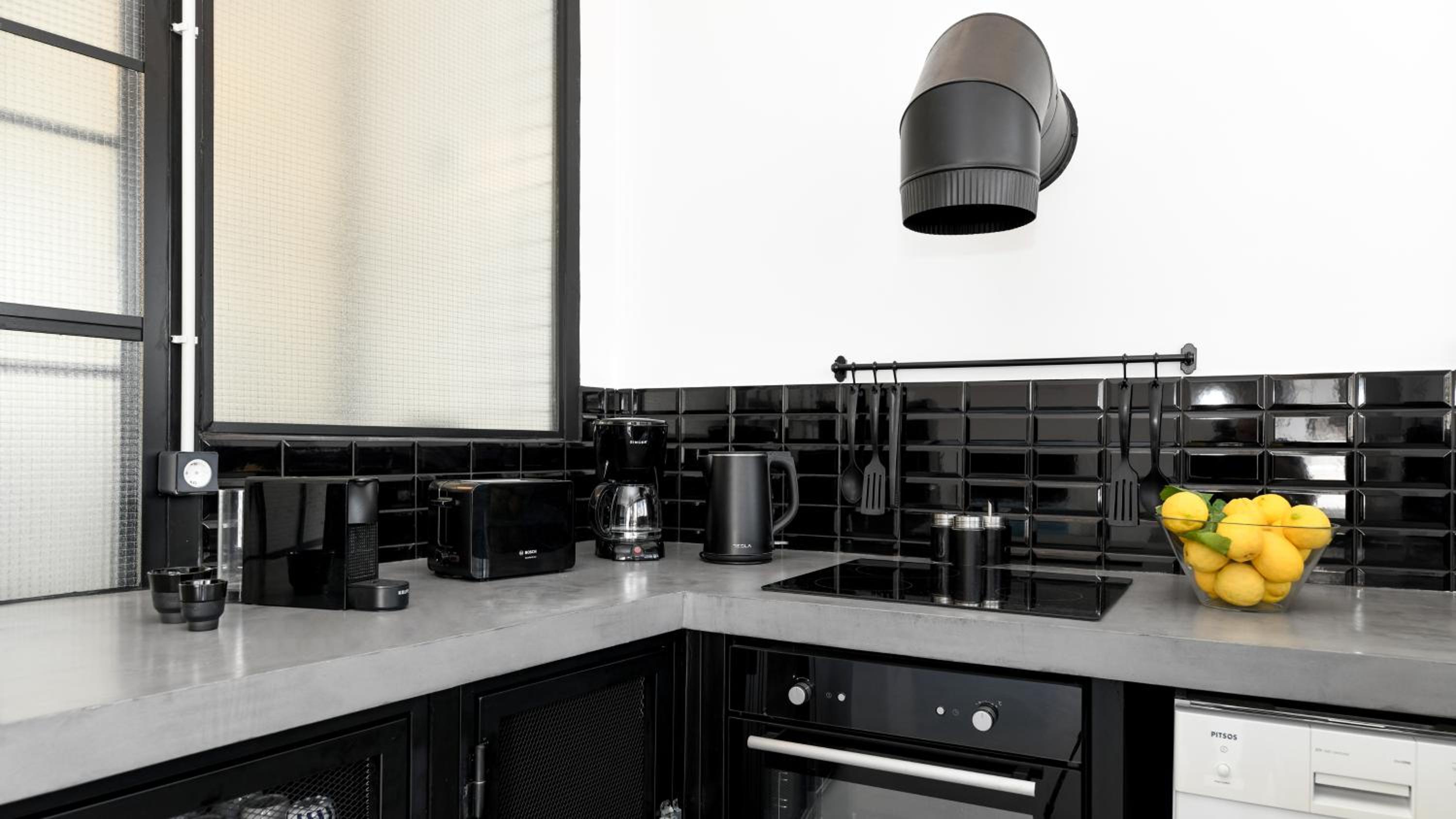 Monastiraki #WallsFree CityCenter- Unspoiled Athens Apartments