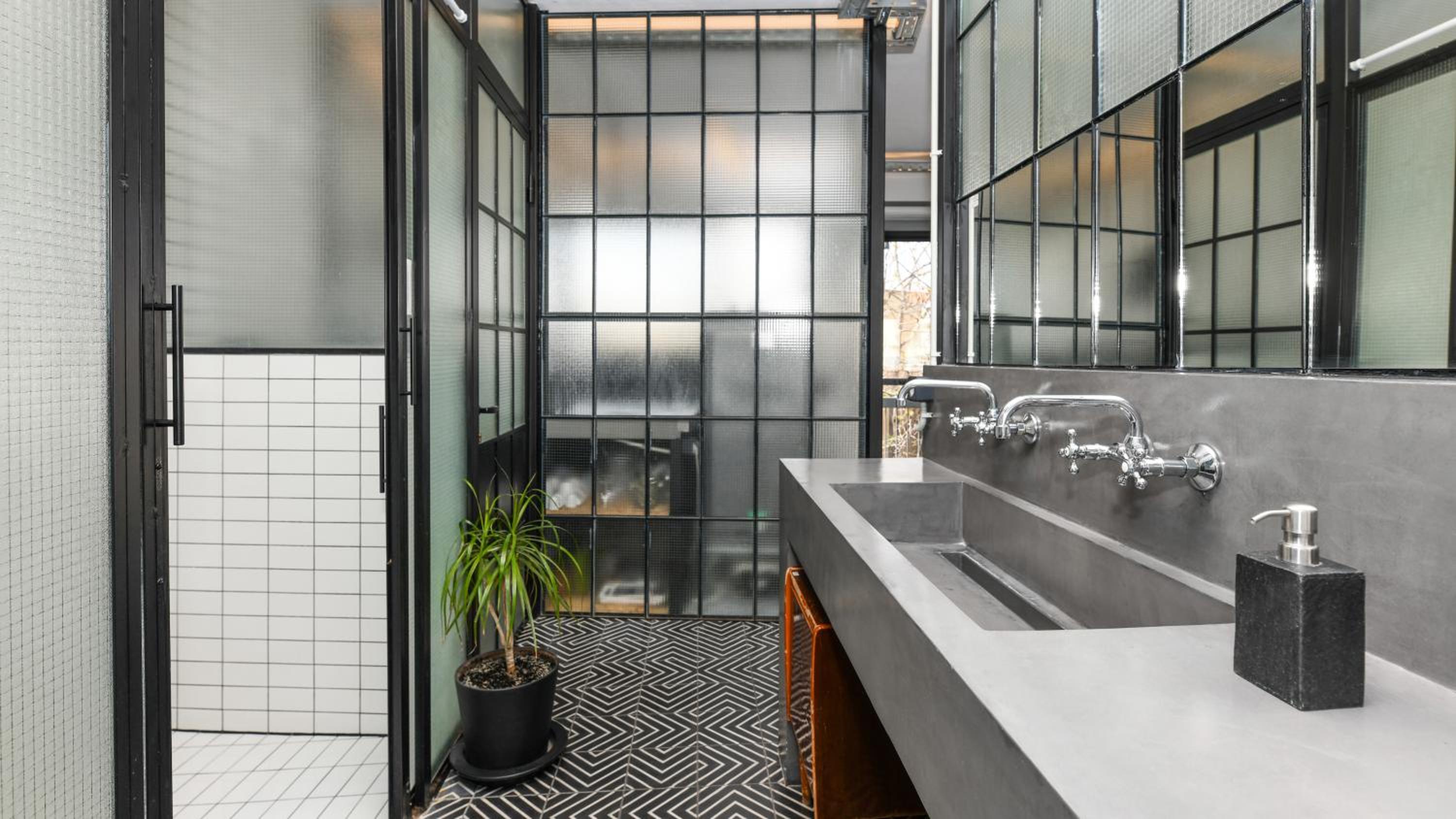 Monastiraki #WallsFree CityCenter- Unspoiled Athens Apartments